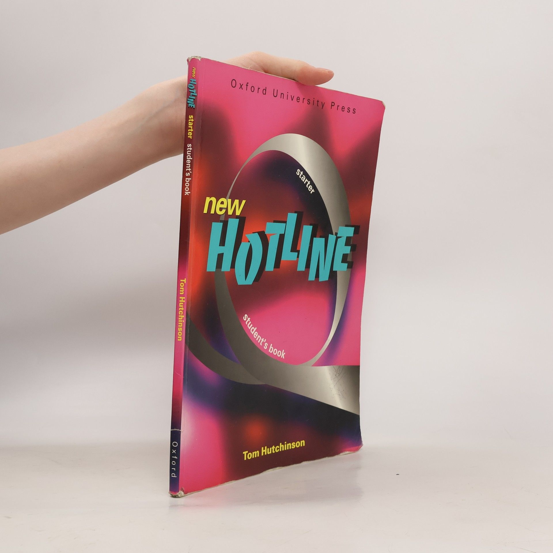 Tom Hutchinson New Hotline: Student's book
