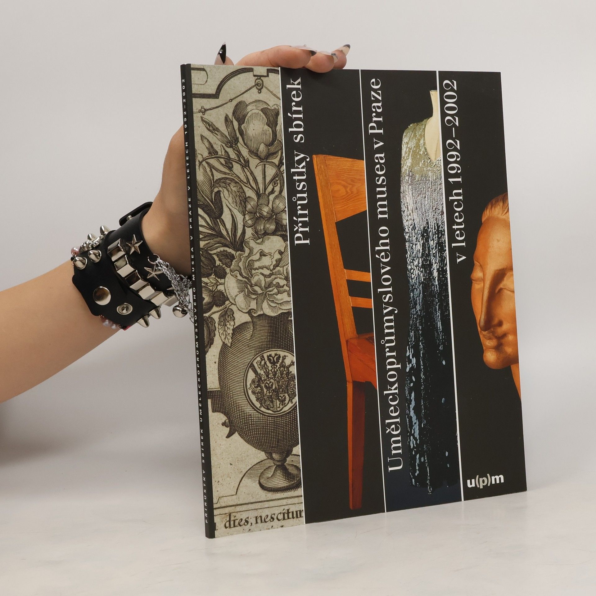 Auteurscollectief Přírůstky sbírek uměleckoprůmyslového musea v Praze 1992-2002