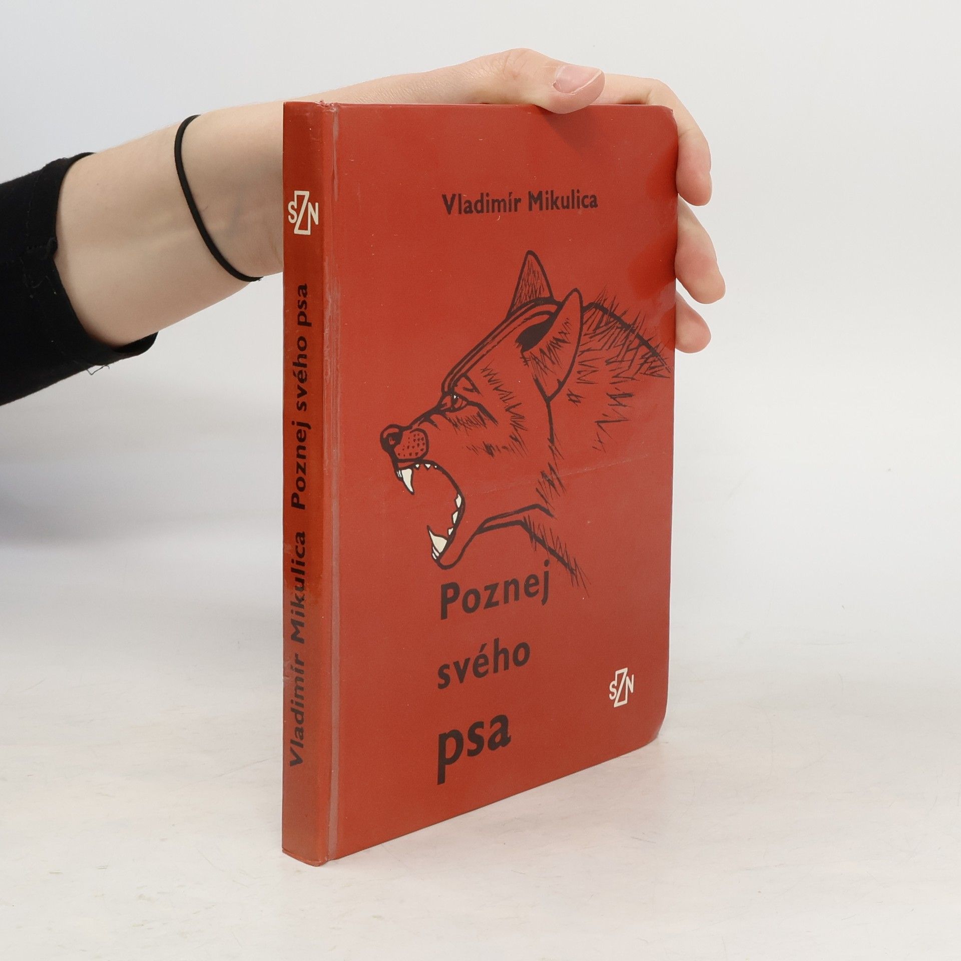 Vladimír Mikulica Poznej svého psa. Základy etologie a psychologie psa