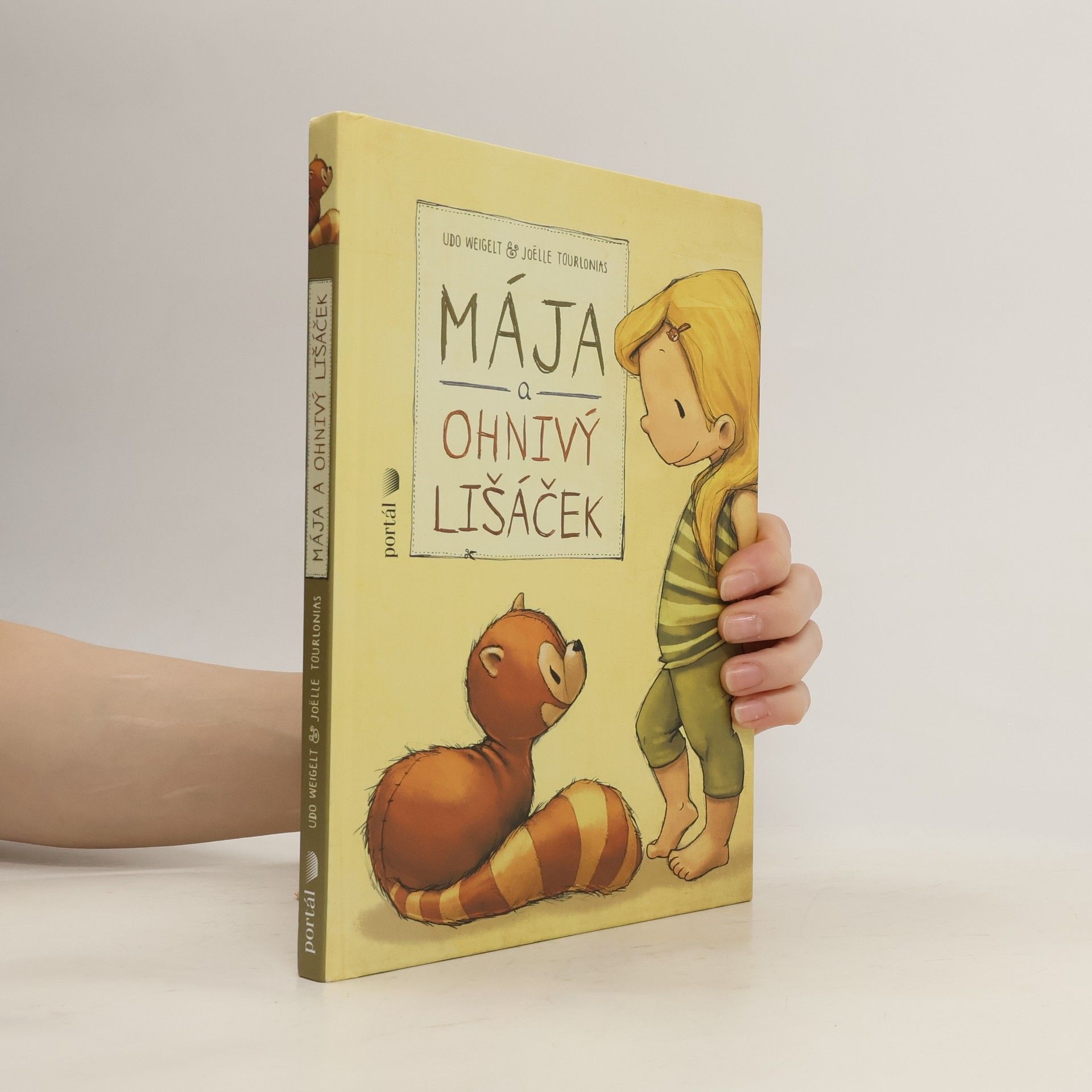Udo Weigelt Mája a ohnivý lišáček