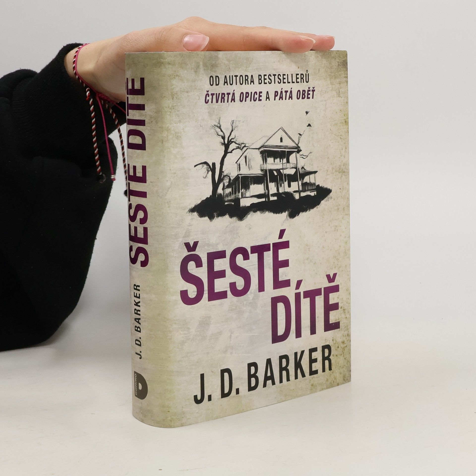 J. D. (Jonathan Dylan) Barker Šesté dítě