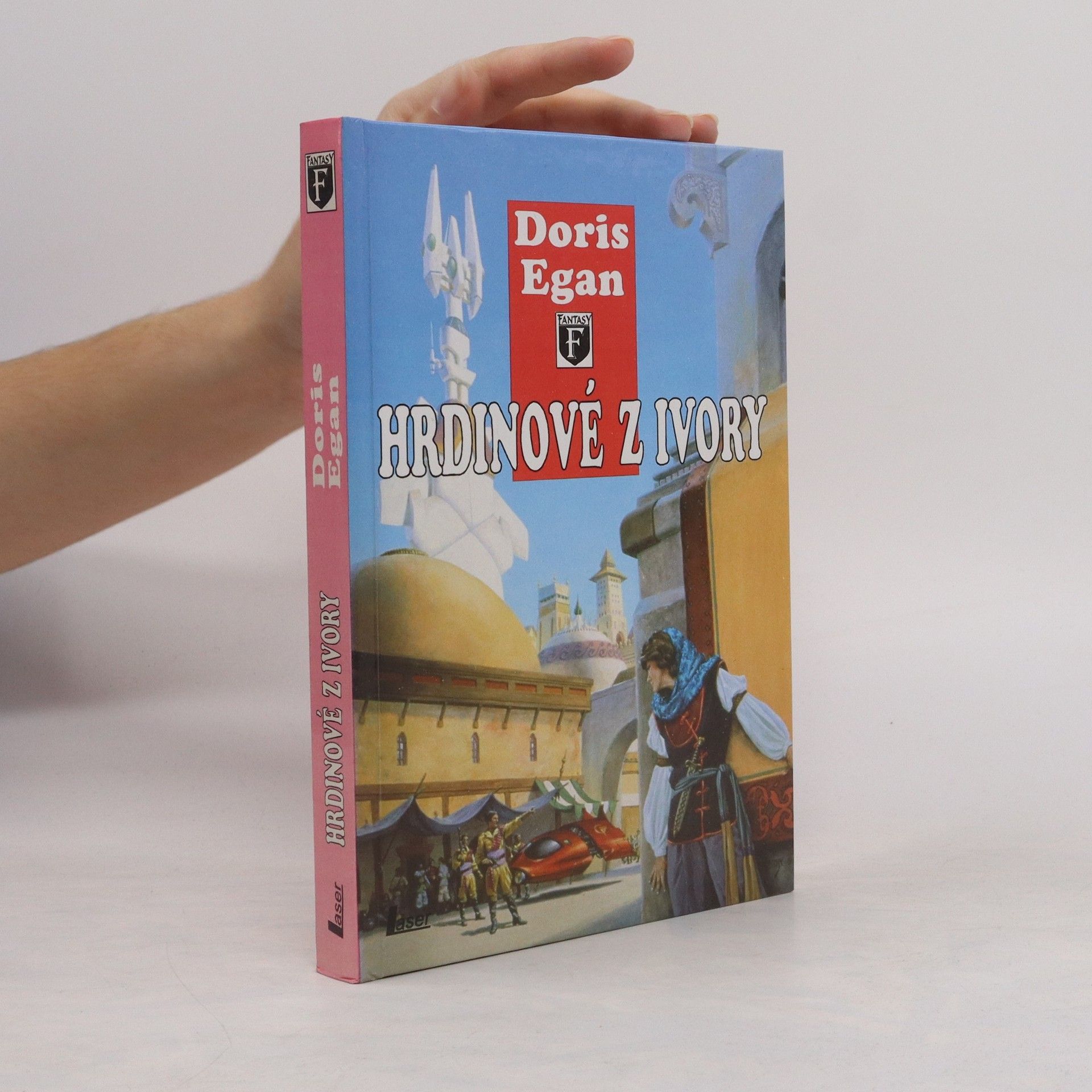 Doris Egan Hrdinové z Ivory