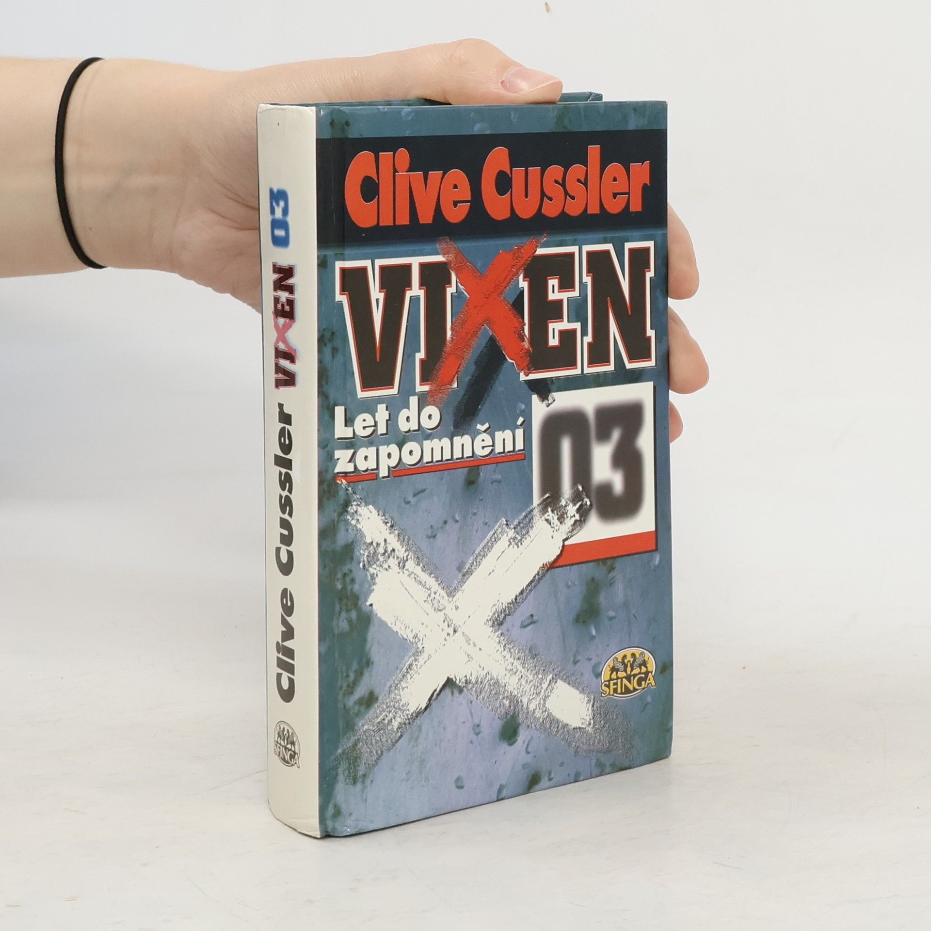 Clive Cussler Vixen 03. Let do zapomnění