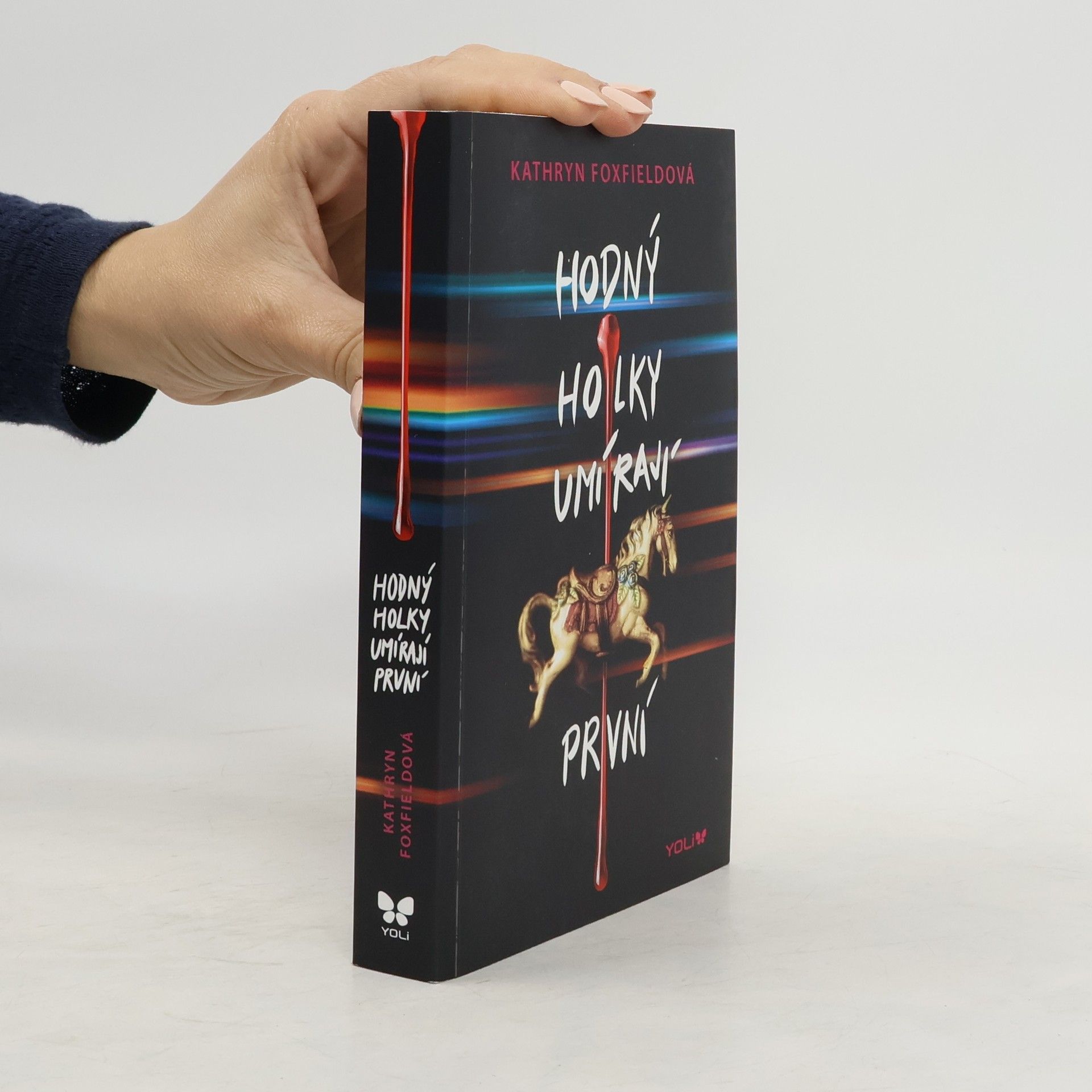 Kathryn Foxfield Hodný holky umírají první