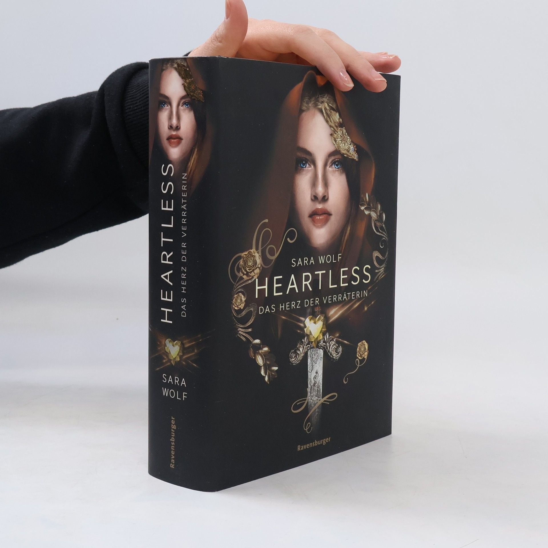Sara Wolf Heartless 2: Das Herz der Verräterin