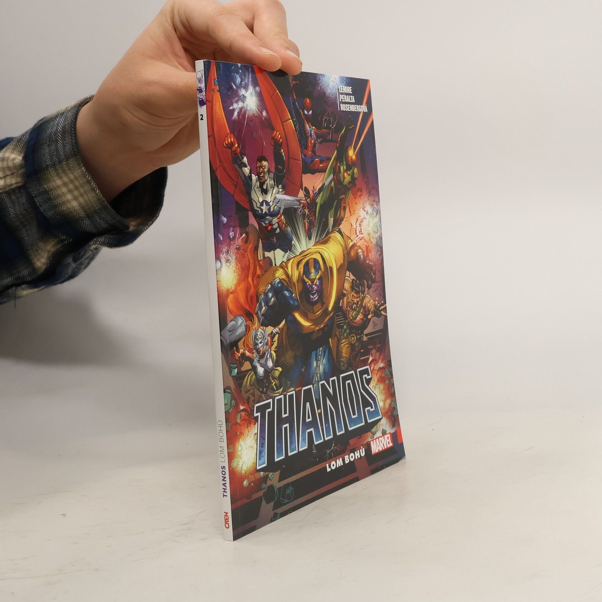 Jeff Lemire Thanos. Lom bohů