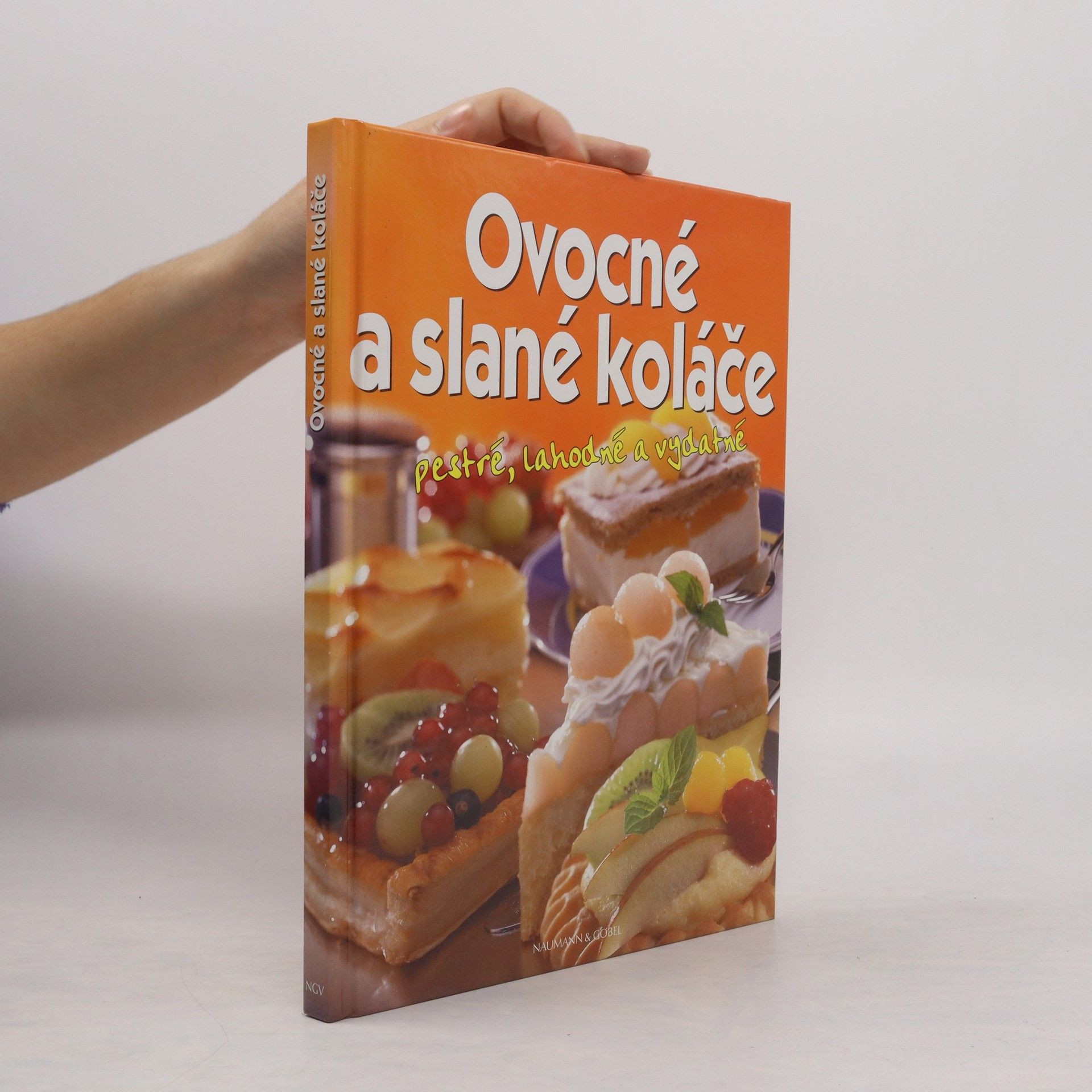 kolektiv Ovocné a slané koláče