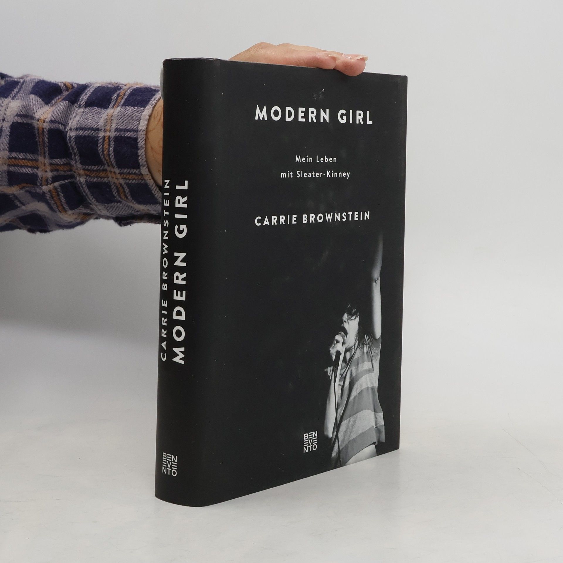 Carrie Brownstein Modern Girl