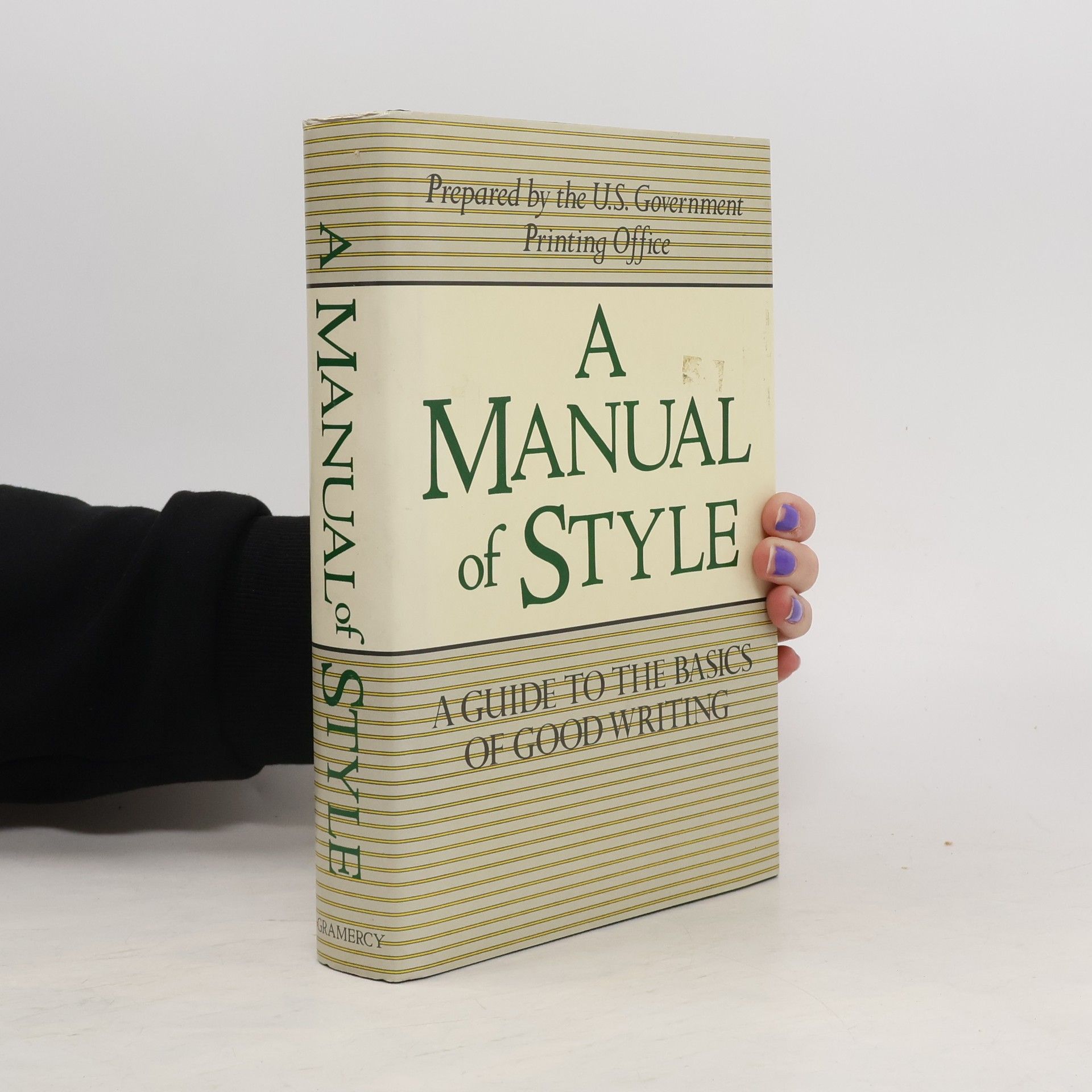 AA.VV. A Manual of Style