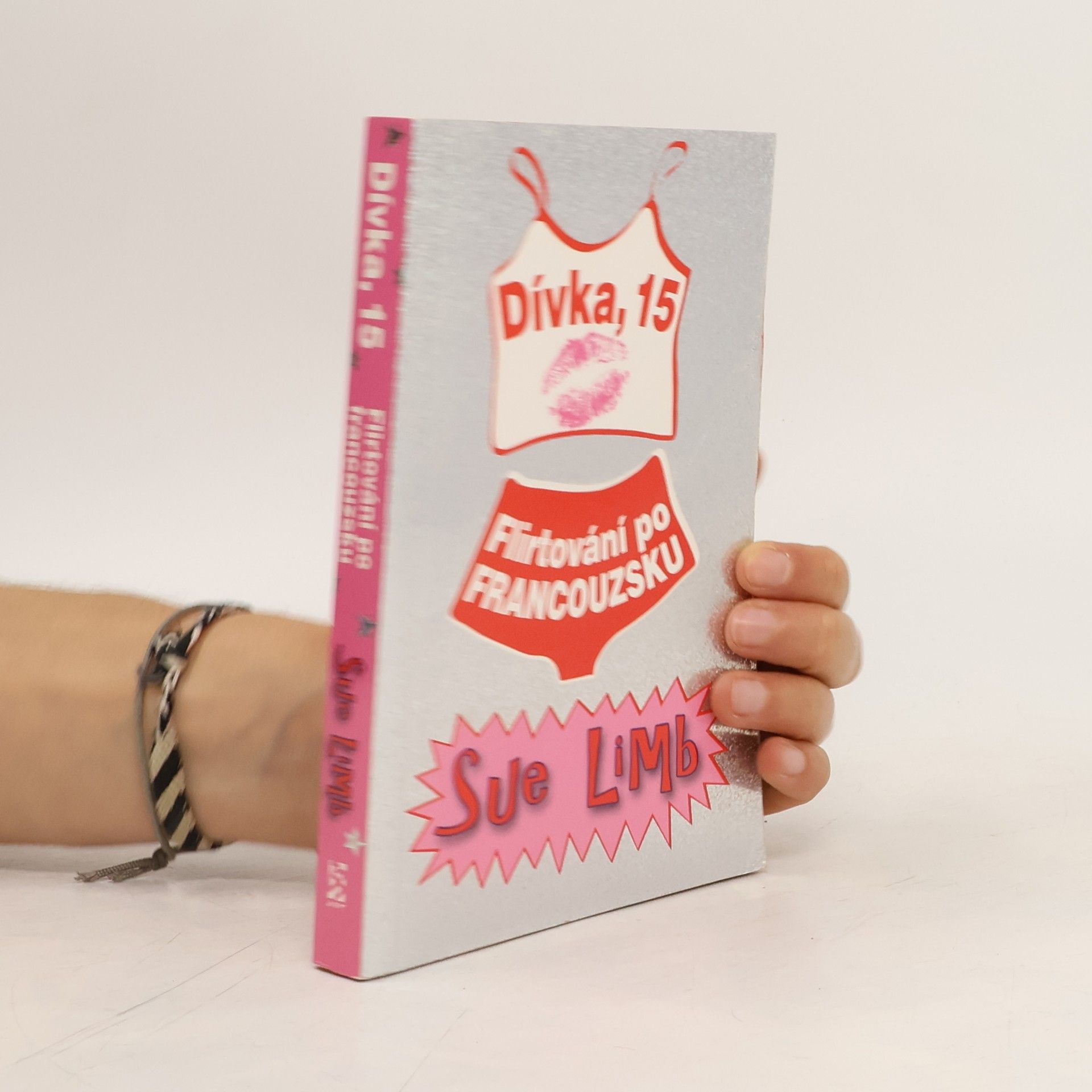 Sue Limb Dívka, 15. Flirtování po francouzsku.