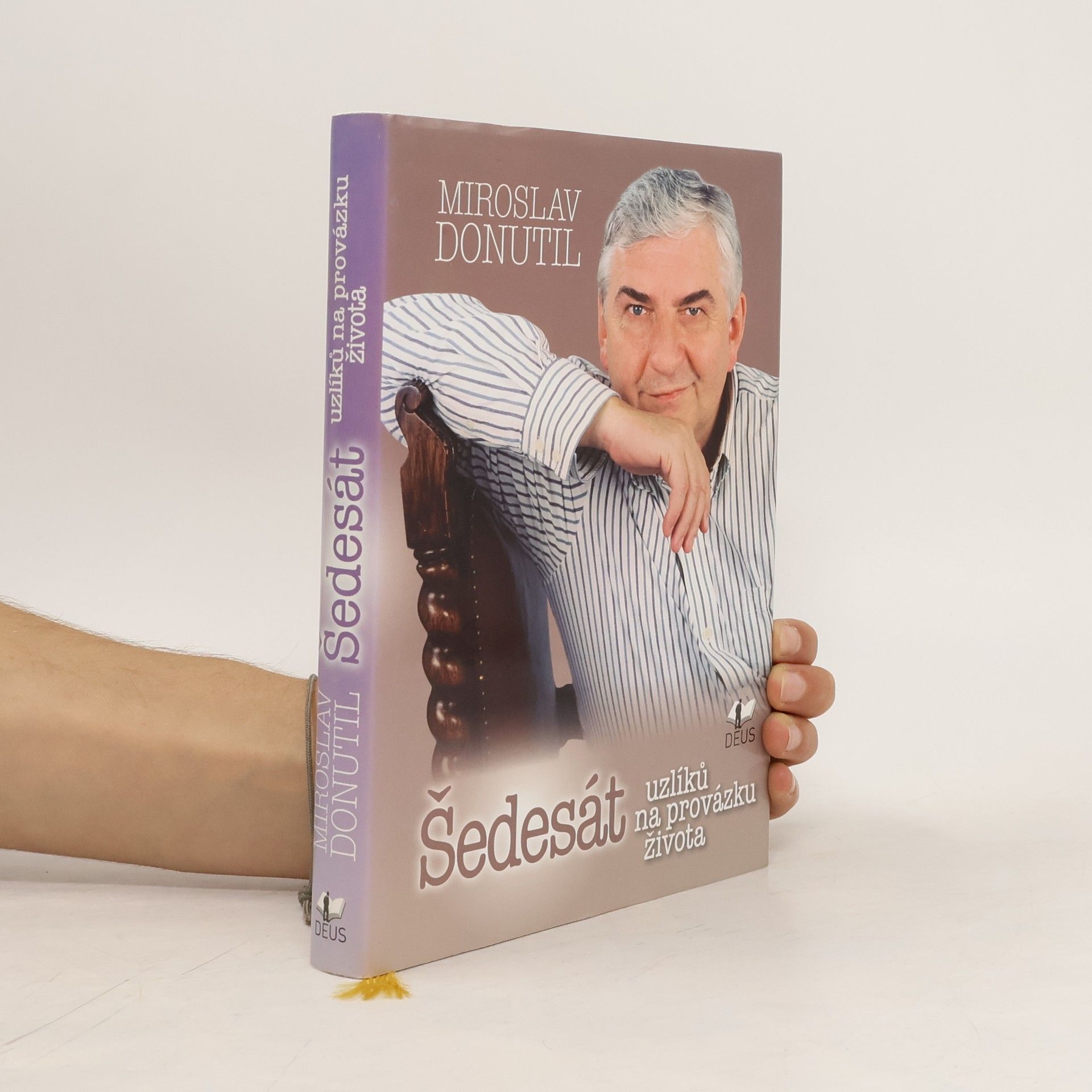 Miroslav Donutil Šedesát uzlíků na provázku života