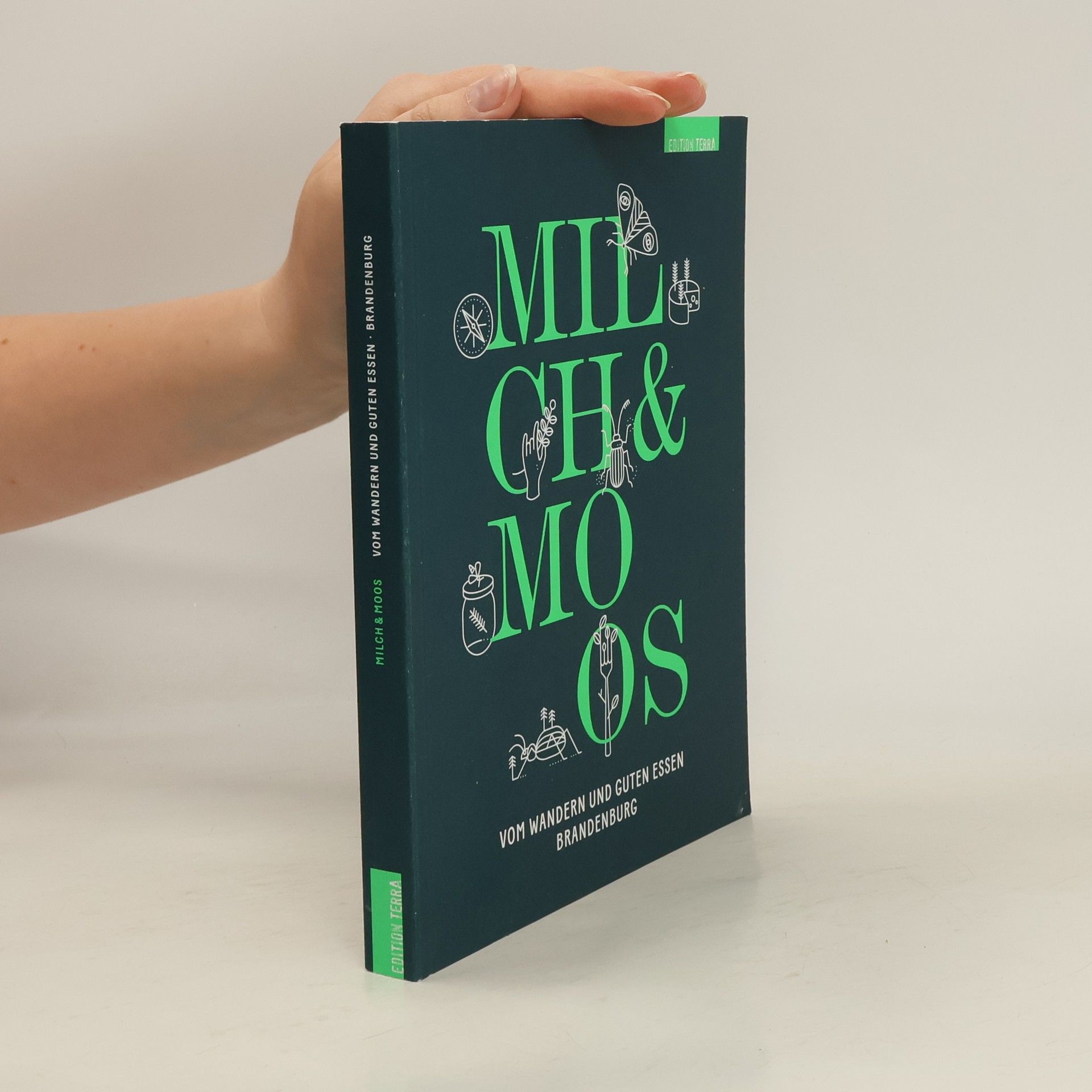 Sina Schwarz Milch & Moos
