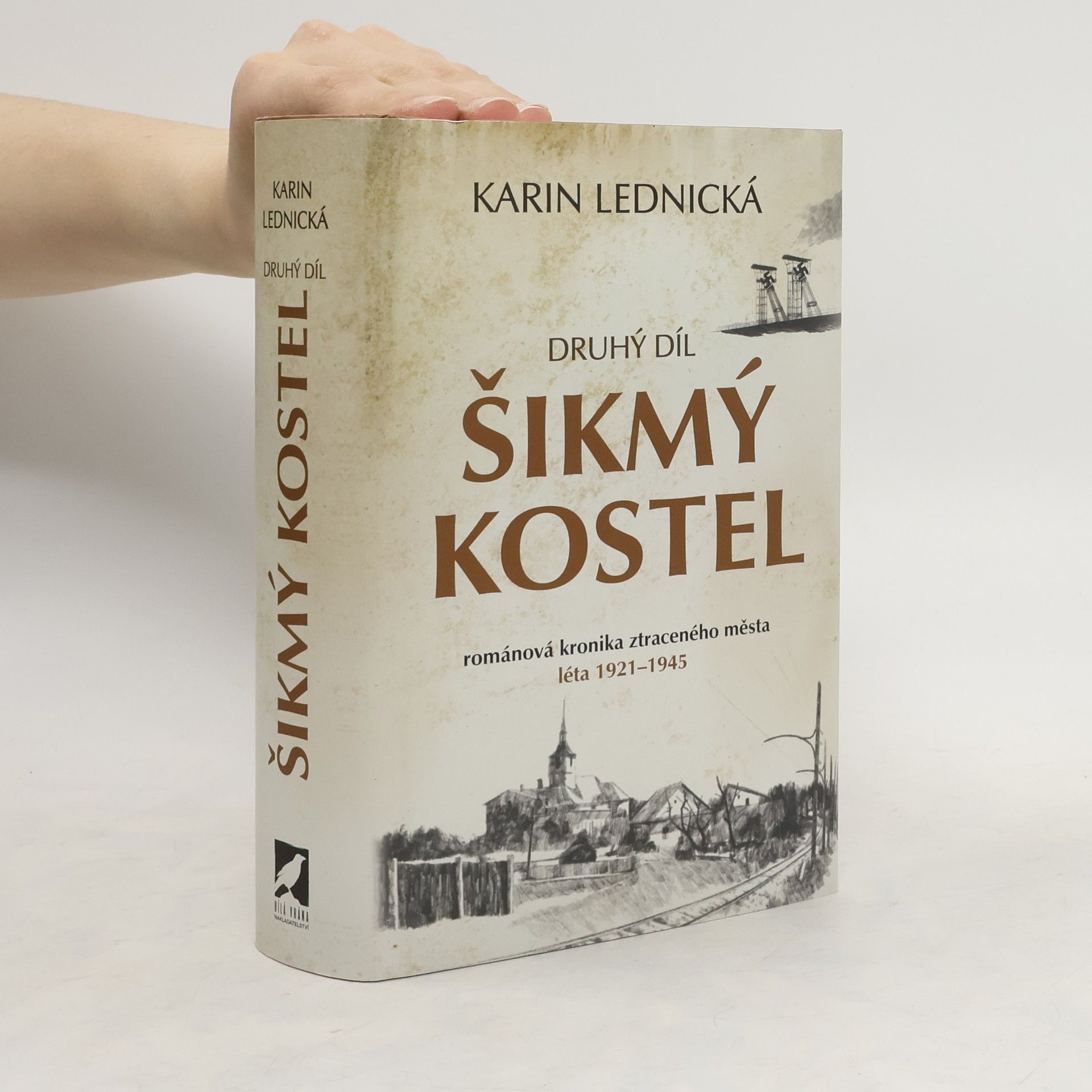 Karin Lednická Šikmý kostel 2
