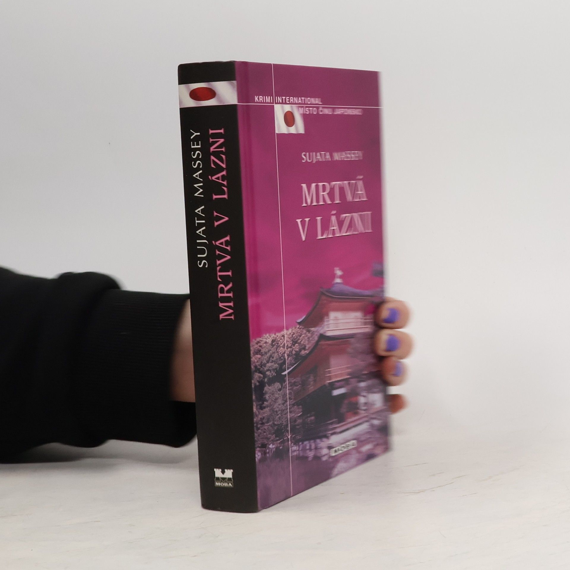 Sujata Massey Mrtvá v lázni : případ pro Rei Shimura
