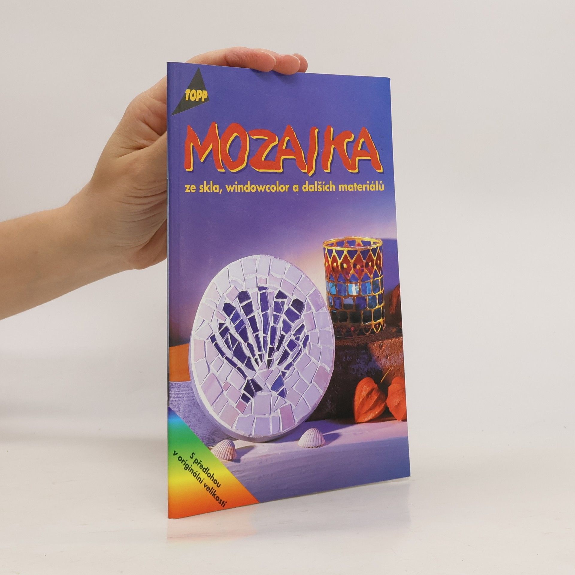 Collective Mozaika ze skla, windowcolor a dalších materiálů