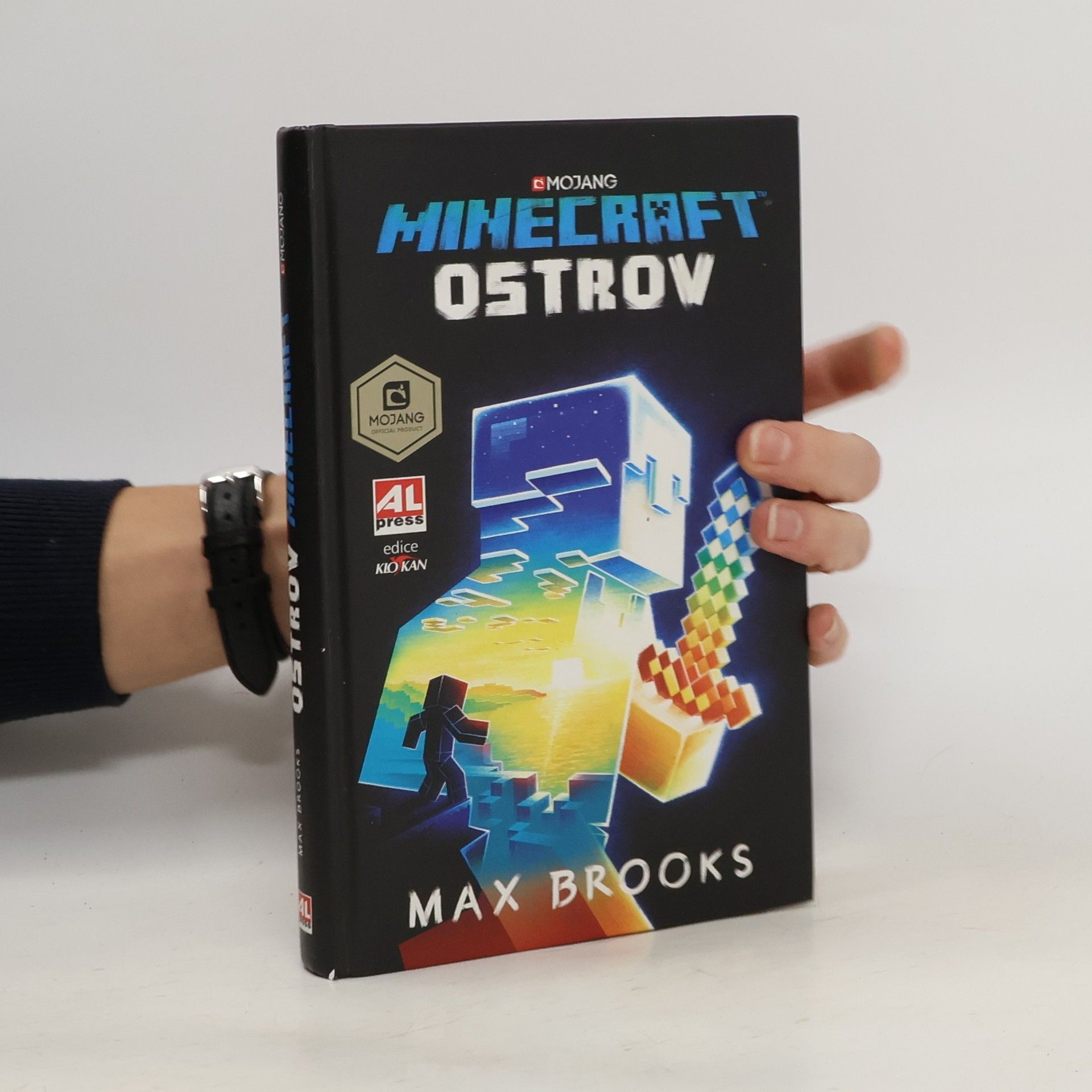 Max Brooks Ostrov