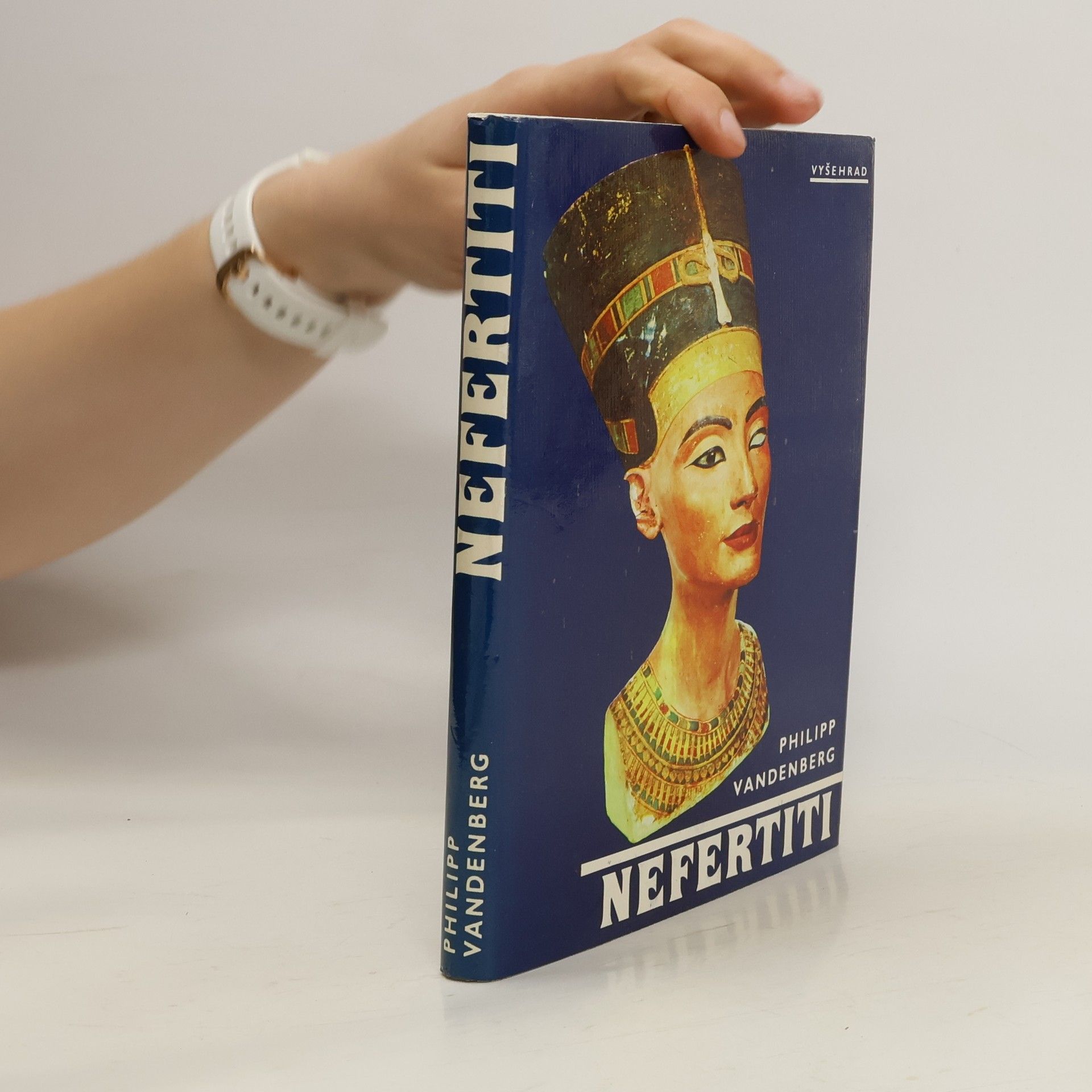 Philipp Vandenberg Nefertiti