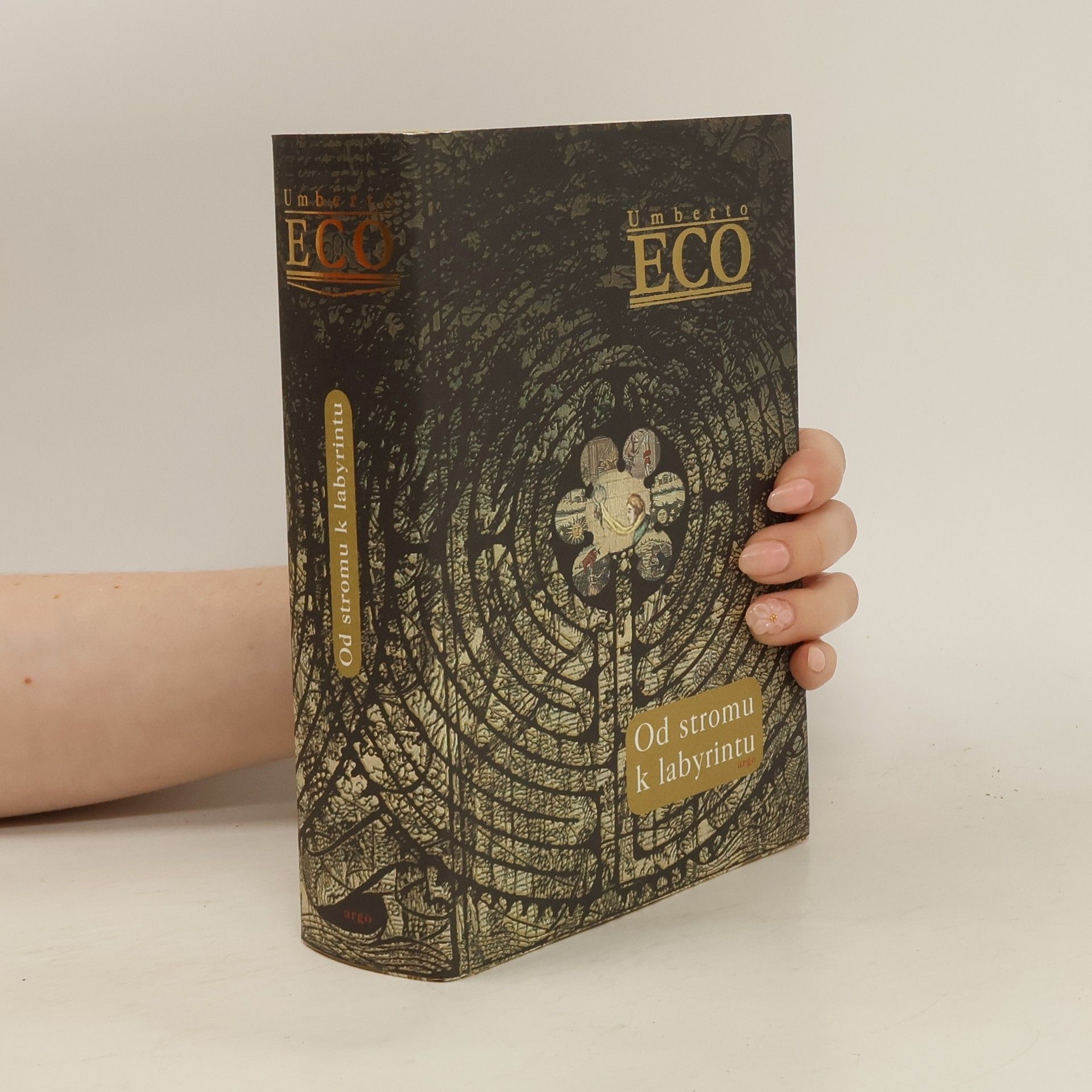 Umberto Eco Od stromu k labyrintu. Historické studie o znaku a interpretaci