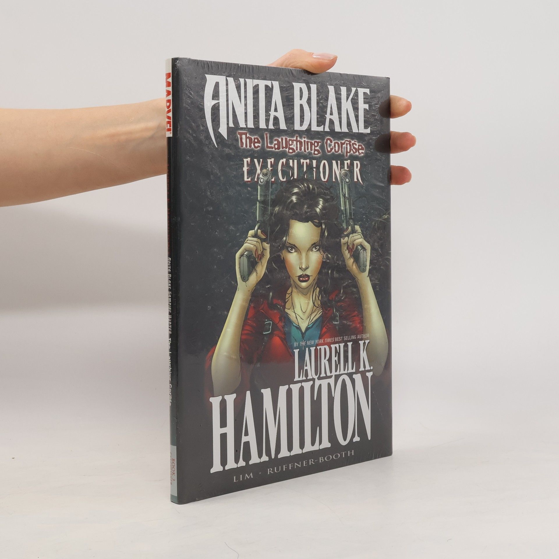 Laurell Kaye Hamilton Anita Blake. The Laughing Corpse 3. Executioner
