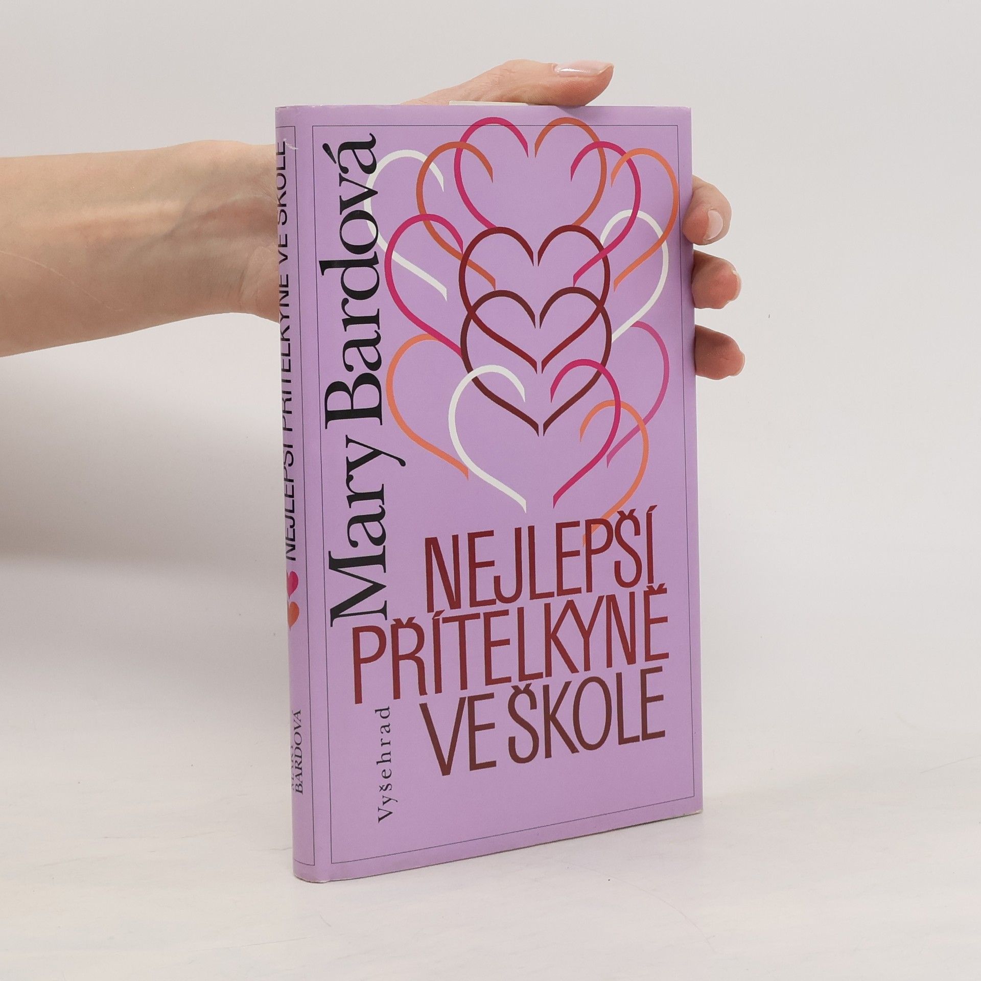Mary Bard Nejlepší přítelkyně ve škole