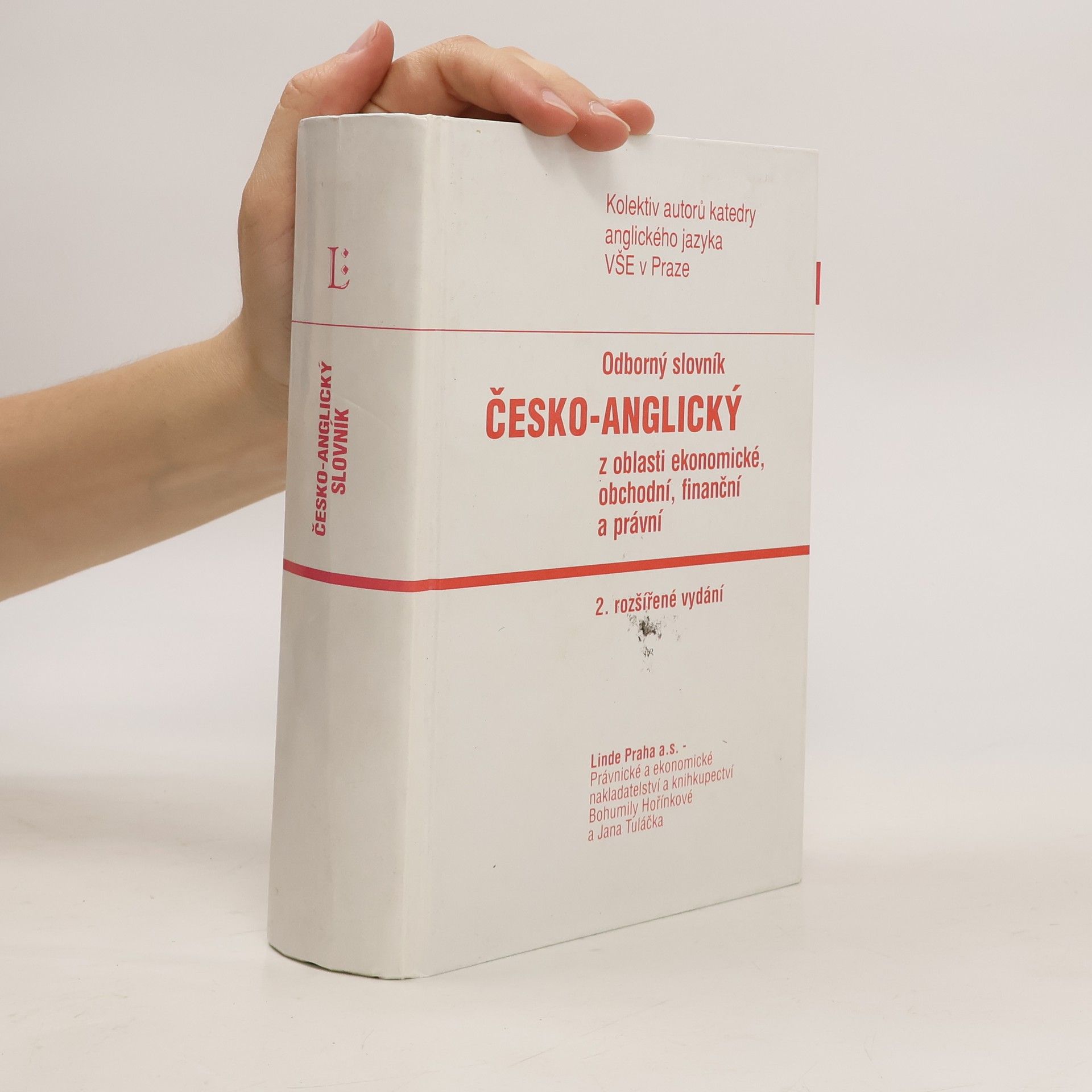 Autorenkollektiv Odborný česko-anglický slovník z oblasti ekonomické, obchodní, finanční a právní