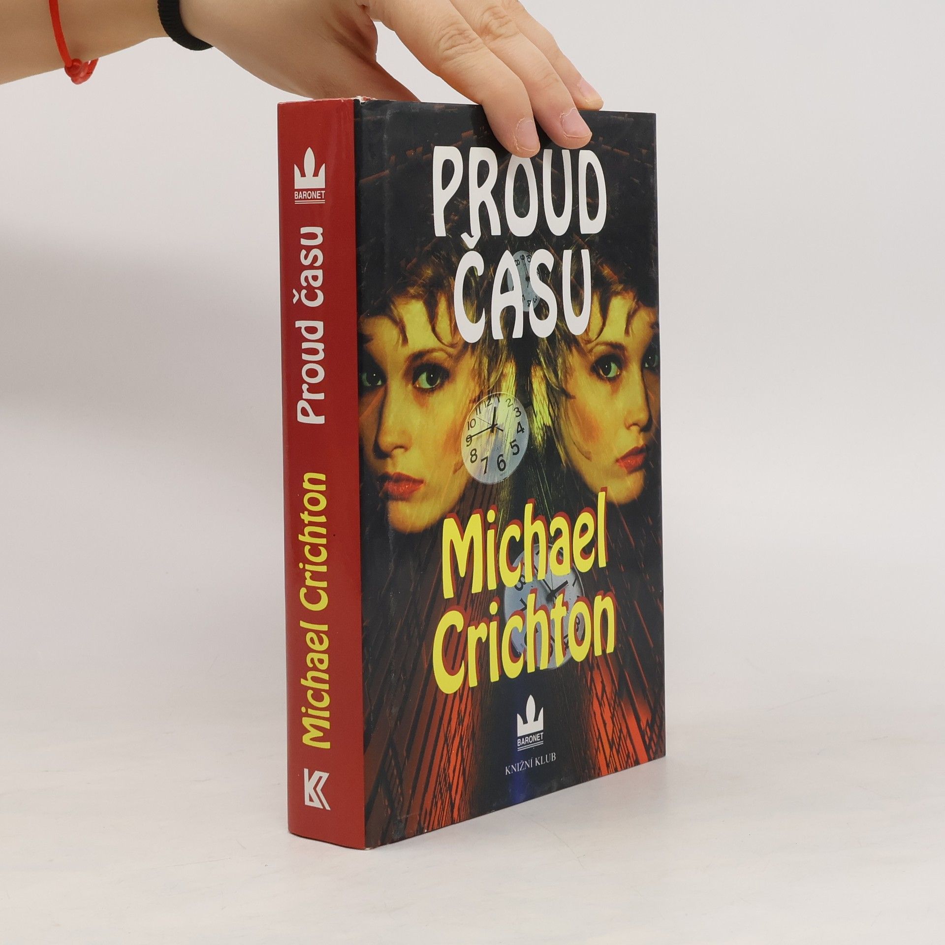 Michael Crichton Proud času