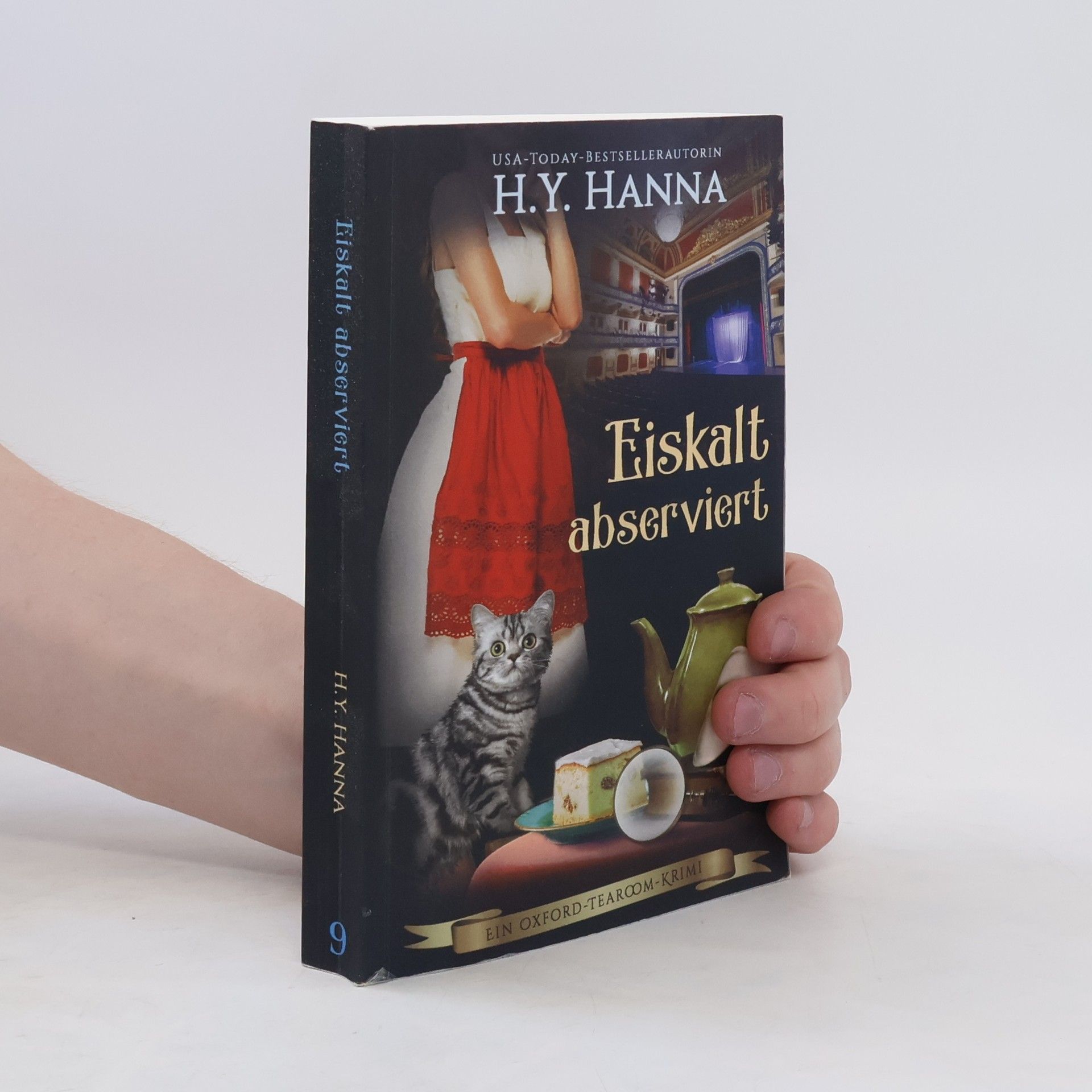 H. Y. Hanna Eiskalt Abserviert