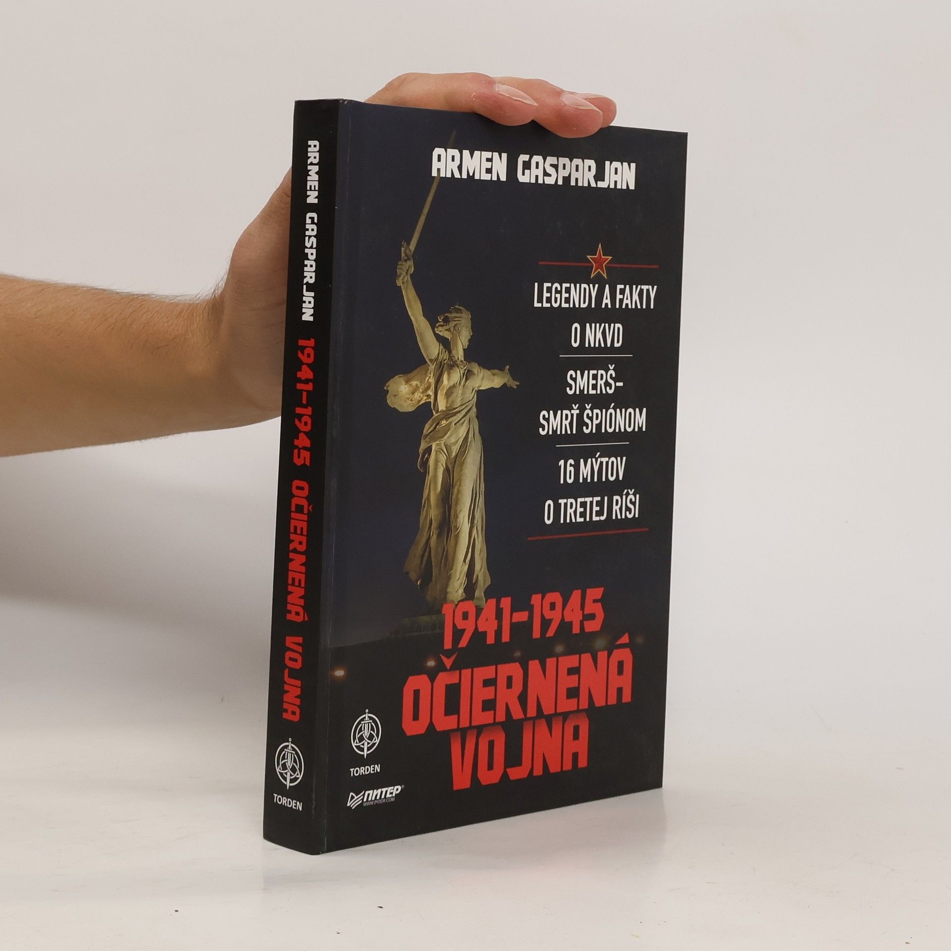 Armen Gasparjan 1941-1945: Očiernená vojna