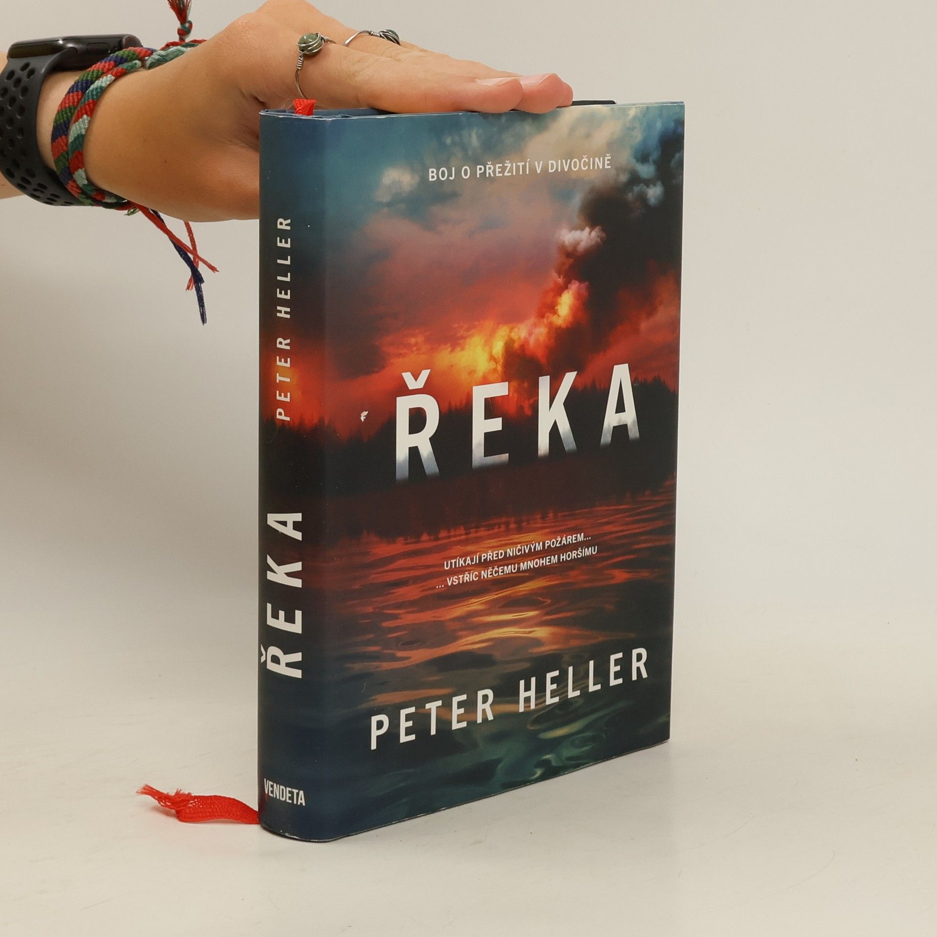Peter Heller Řeka