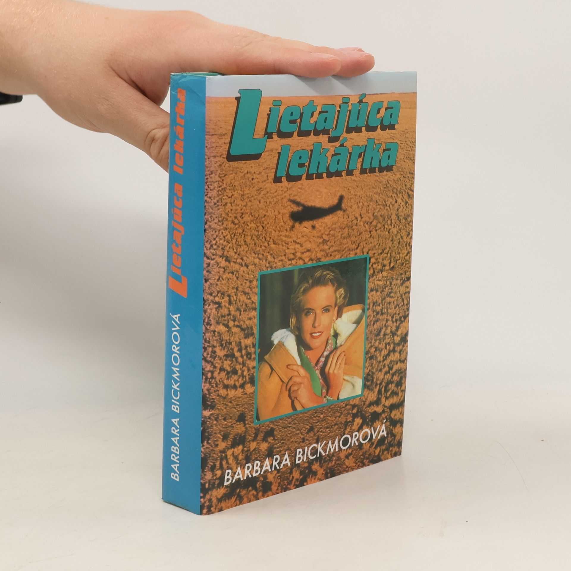 Barbara Bickmore Lietajúca lekárka