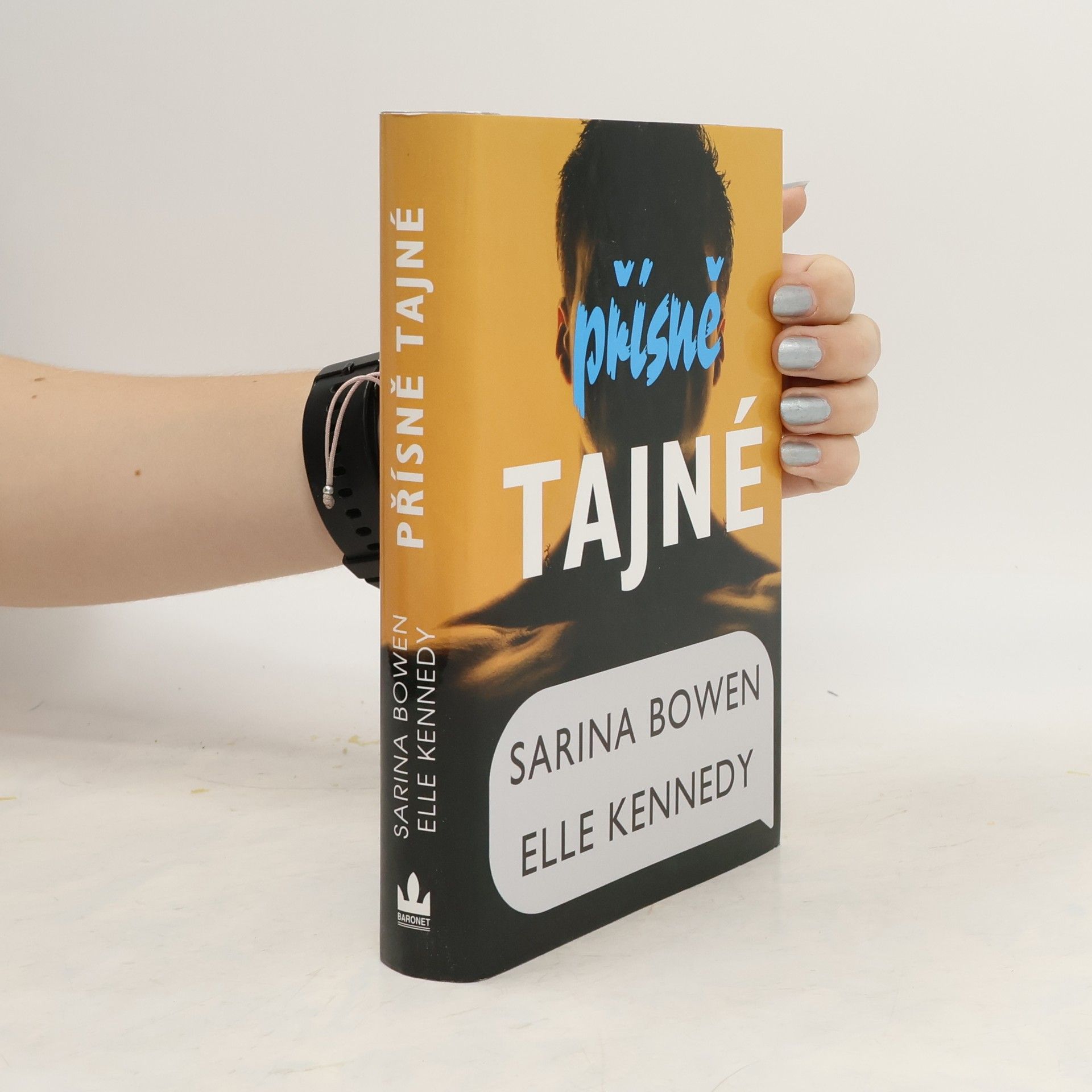 Elle Kennedy Přísně tajné