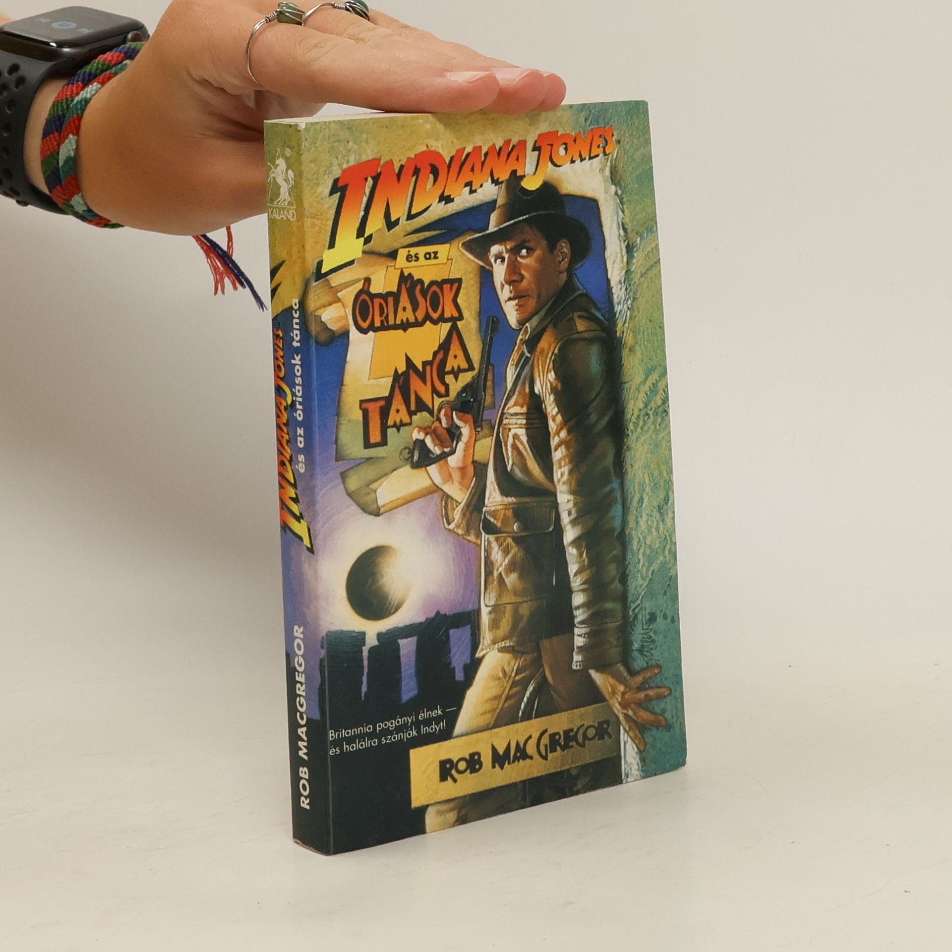 Rob Mac Gregor Indiana Jones. Oriások Tánca