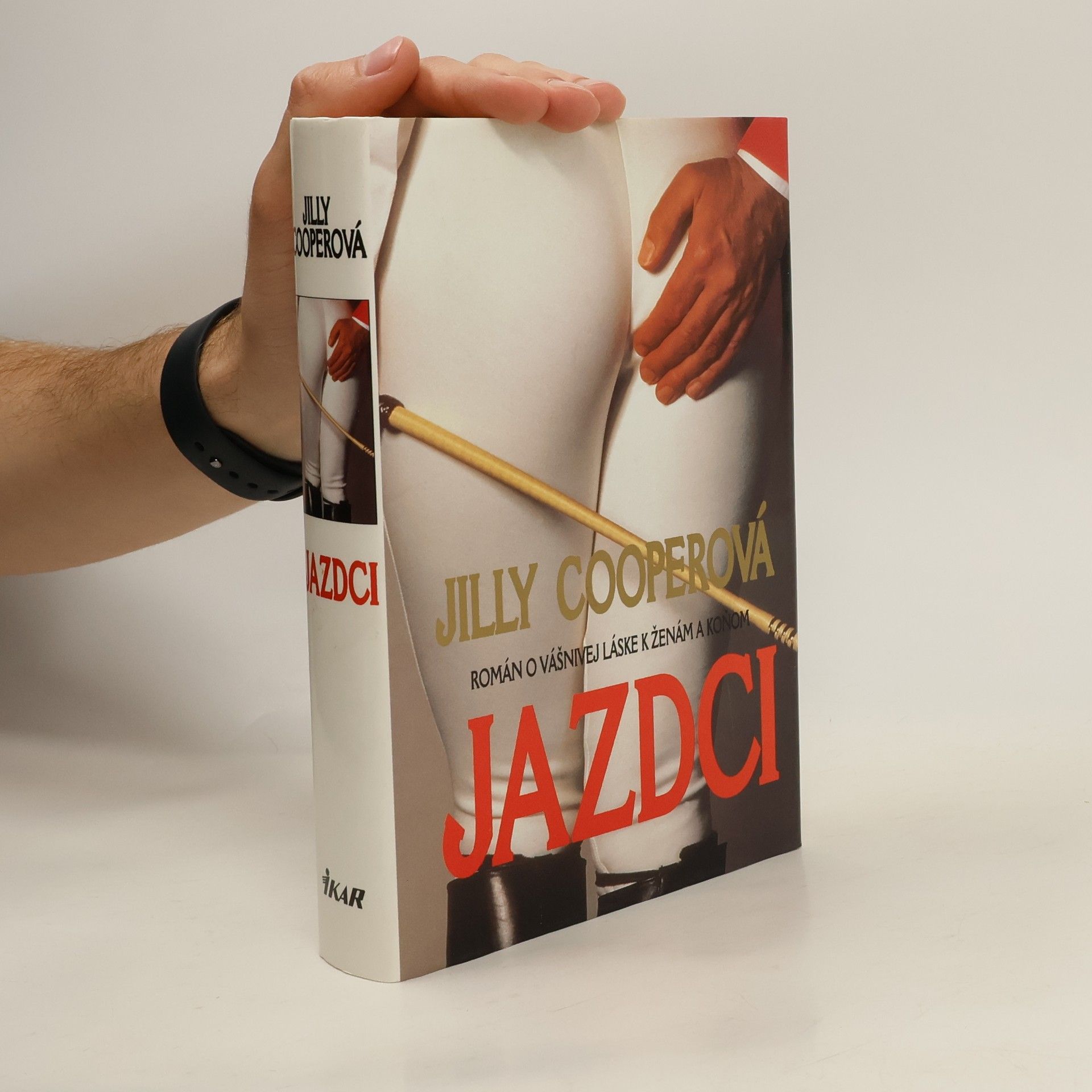 Jilly Cooper Jazdci
