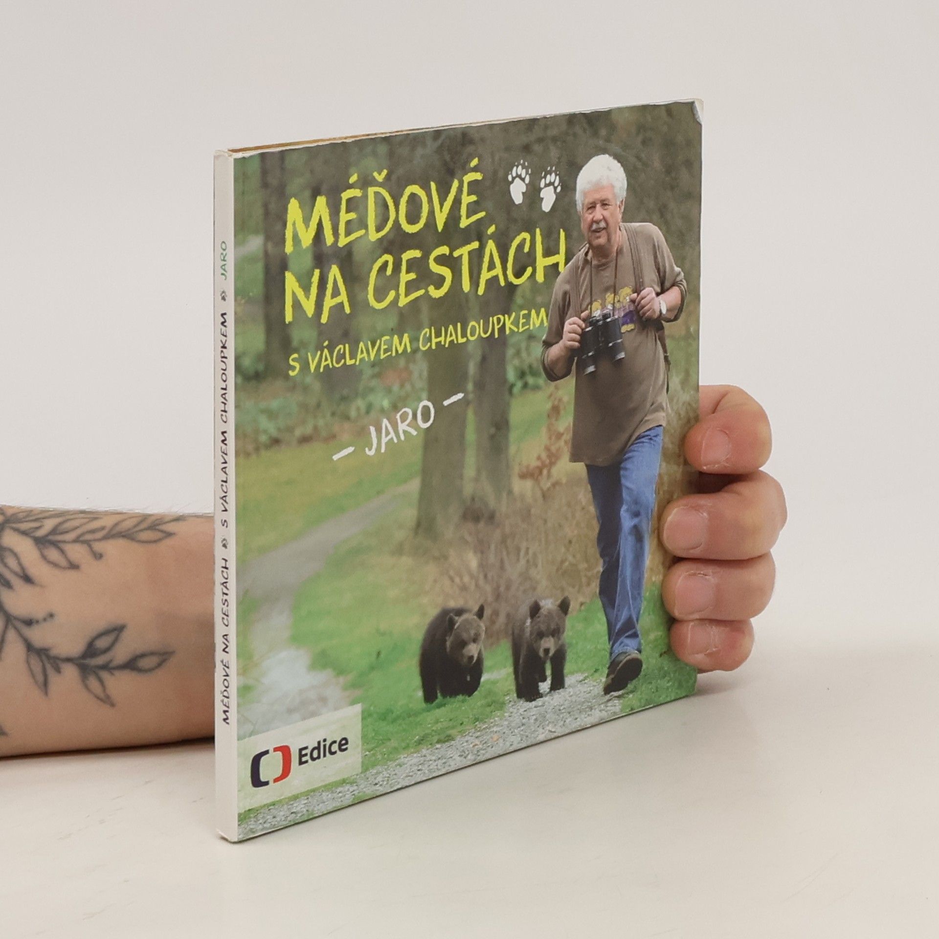 Václav Chaloupek Méďové na cestách s Václavem Chaloupkem. Jaro
