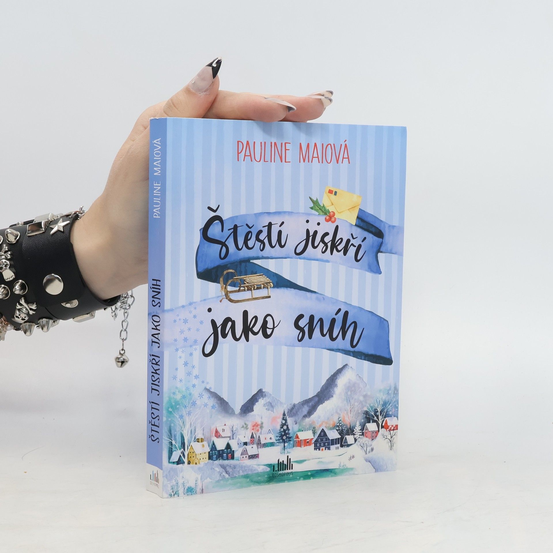 Pauline Mai Štěstí jiskří jako sníh