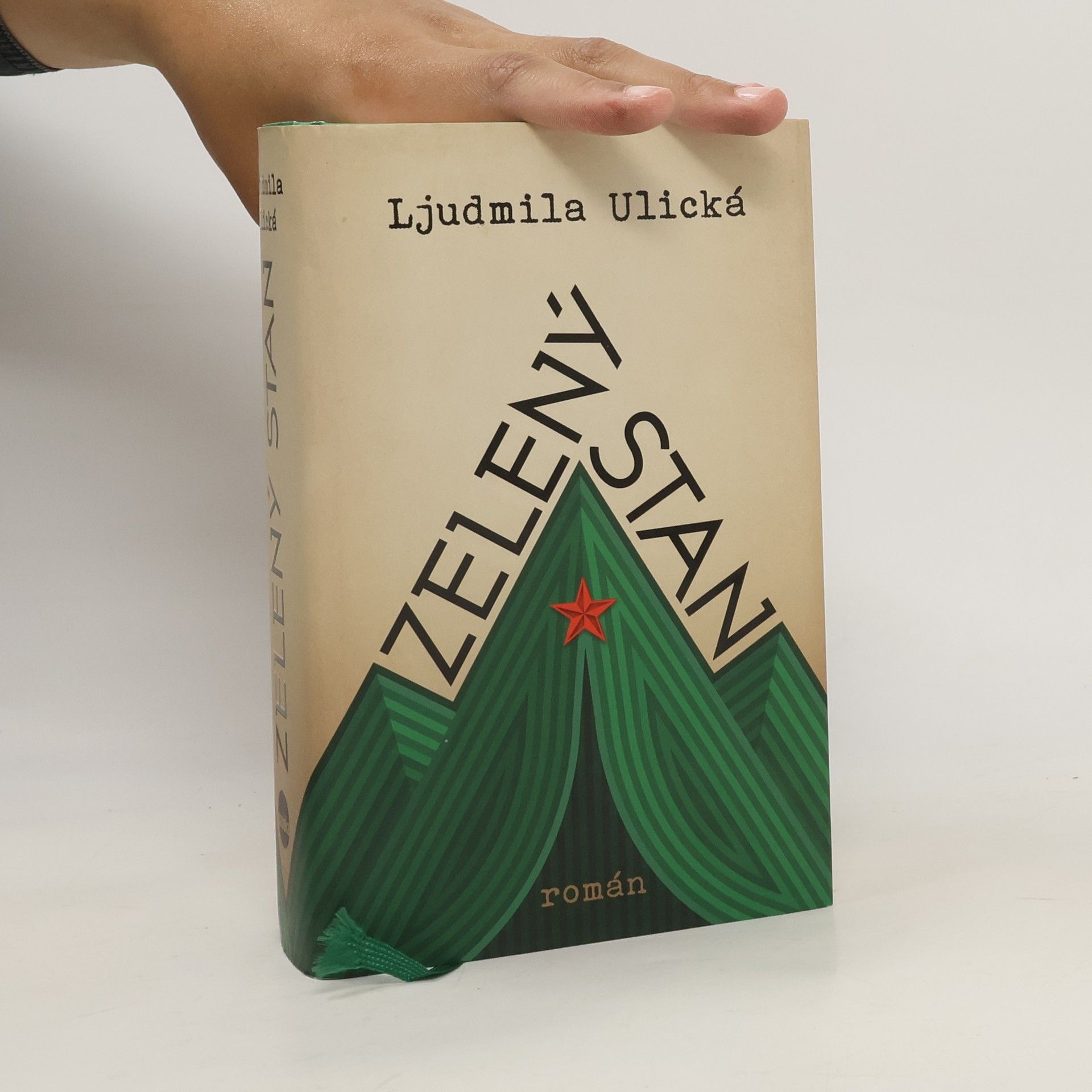 Ljudmila Evgenʹevna Ulickaja Zelený stan