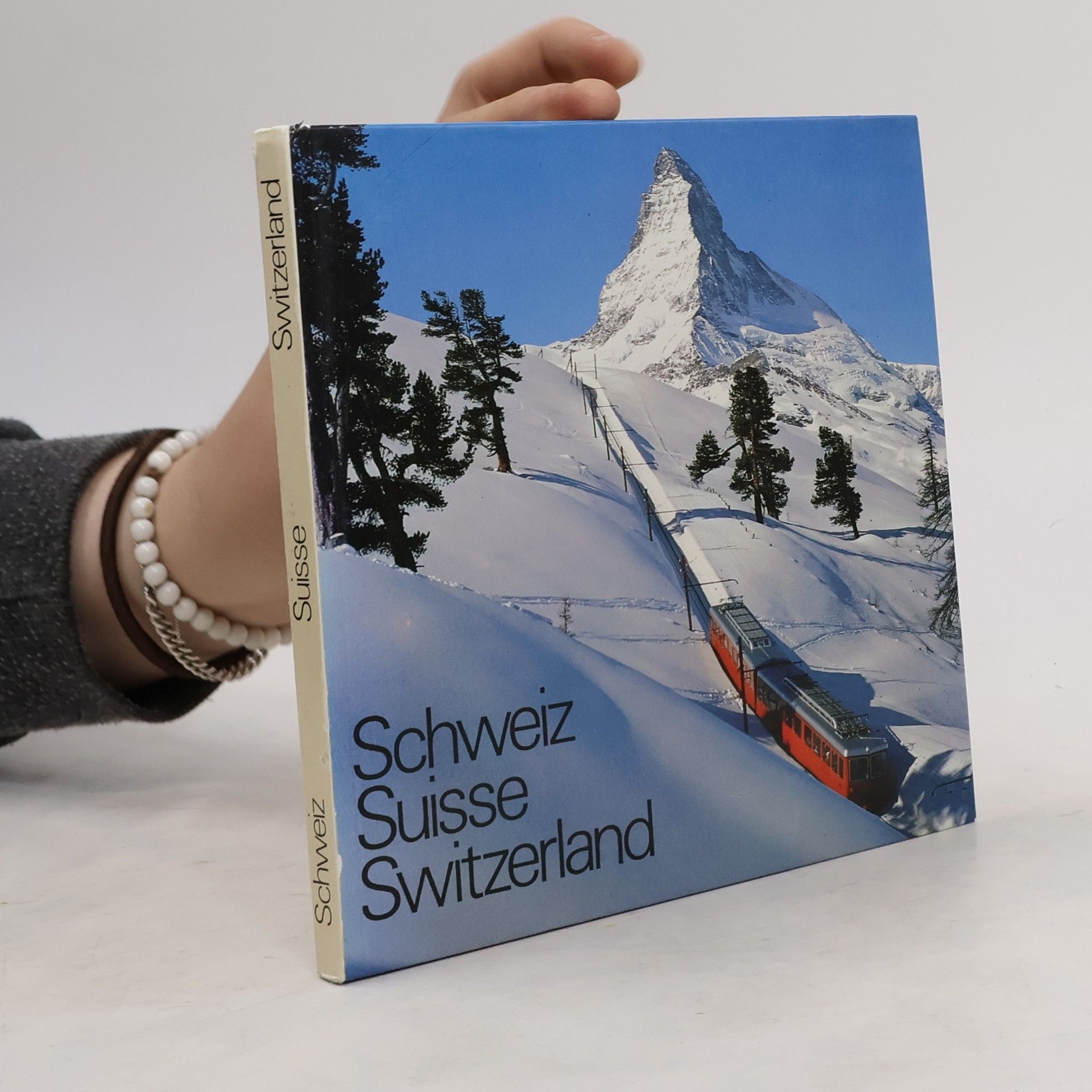 kolektiv Schweiz. Suisse. Switzerland