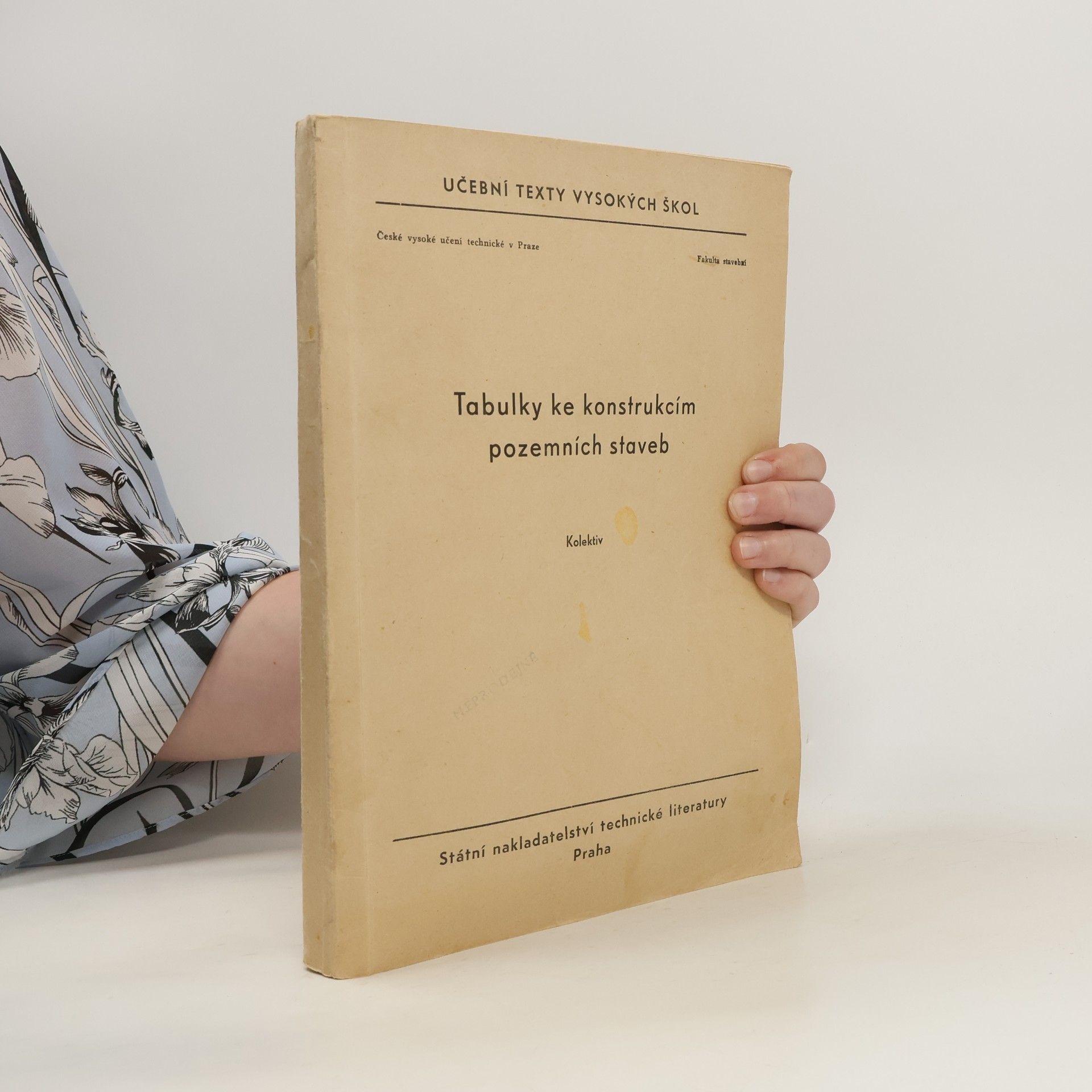 kolektiv Tabulky ke konstrukcim pozemních staveb