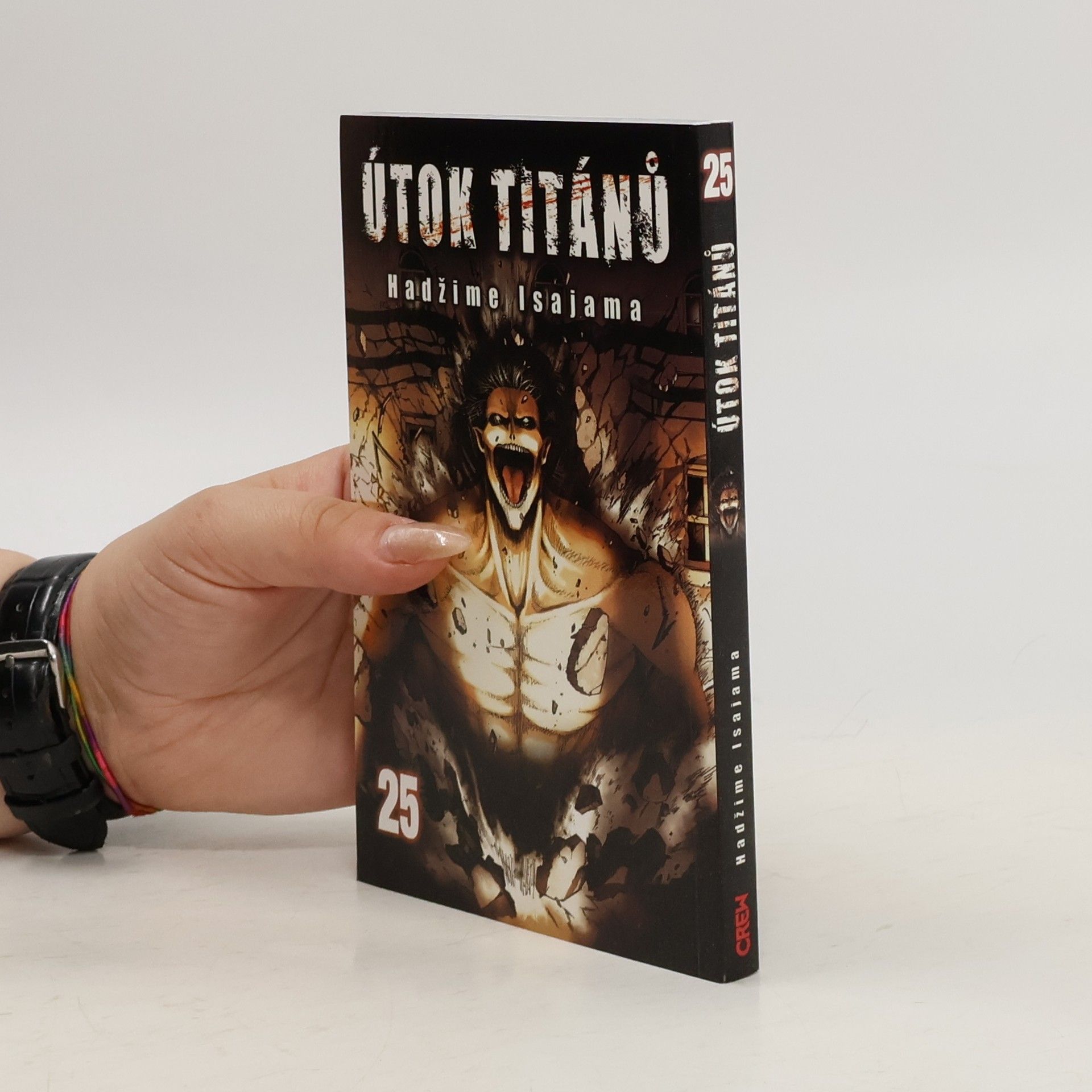 Hajime Isayama Útok titánů 25