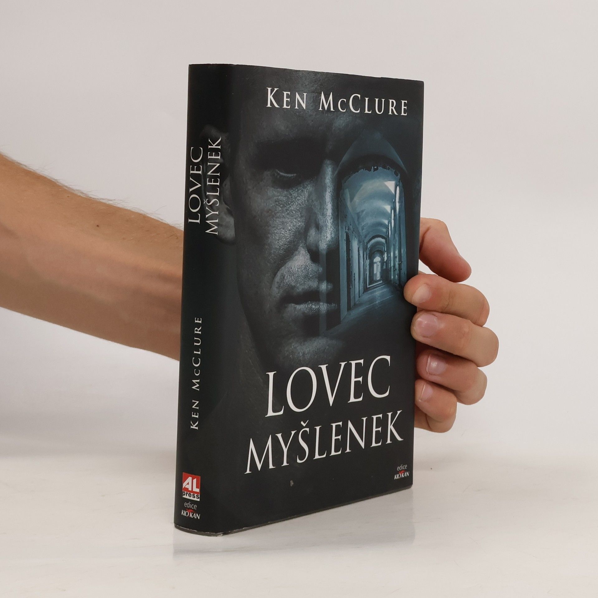 Ken McClure Lovec myšlenek