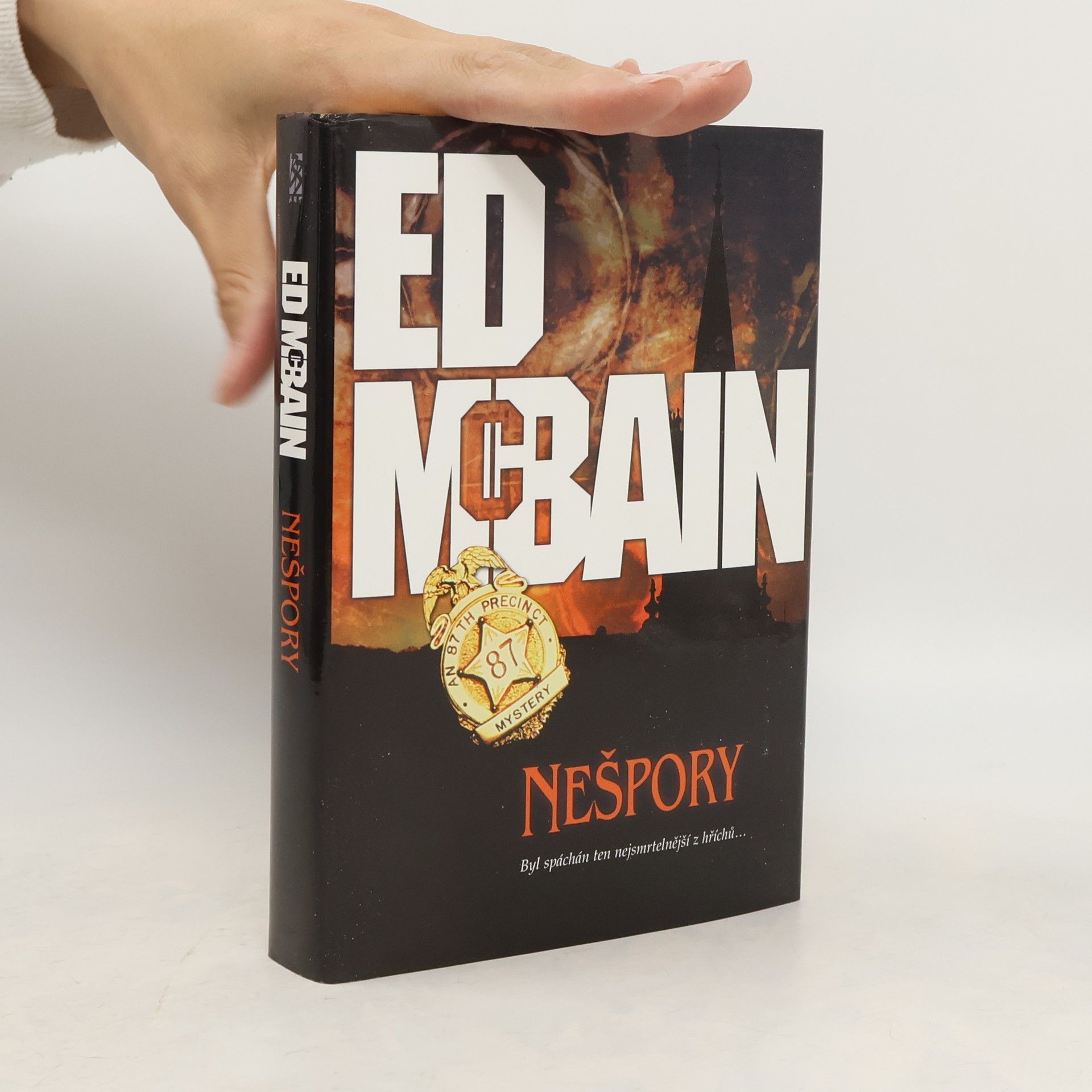 Ed McBain Nešpory. Román z 87. revíru