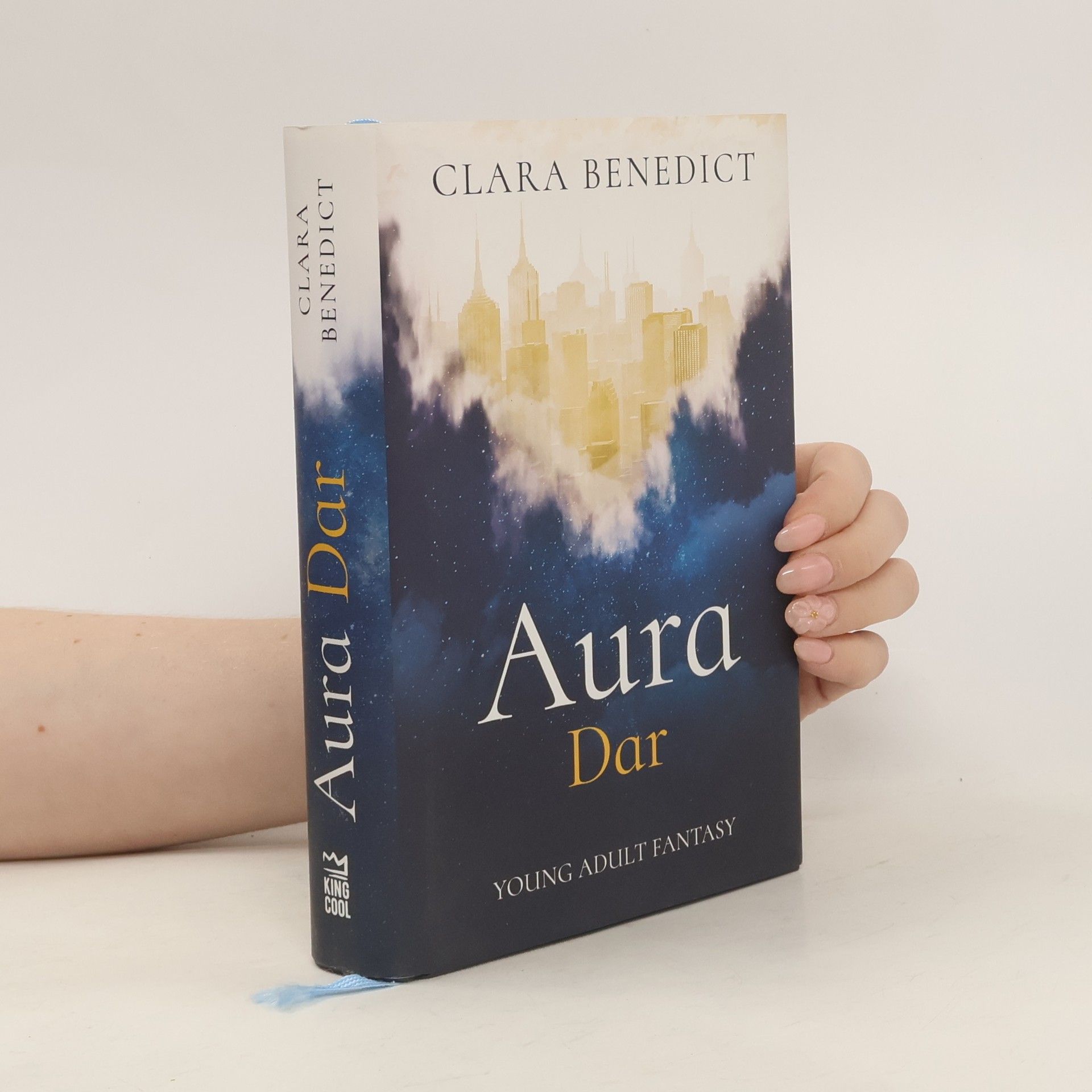 Clara Benedict Aura. Dar