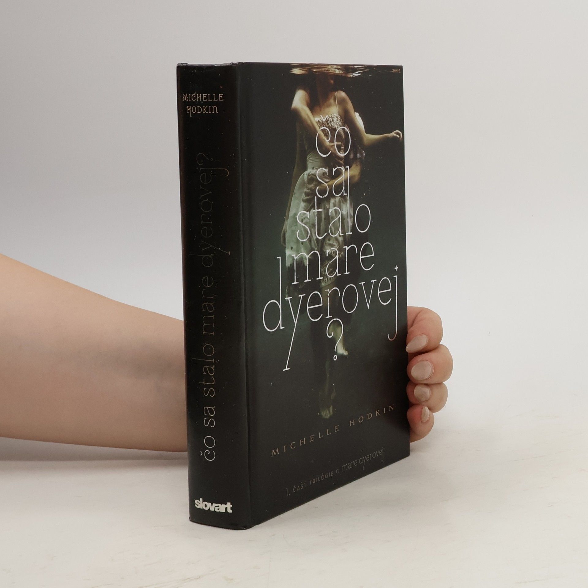 Michelle Hodkin Čo sa stalo Mare Dyerovej