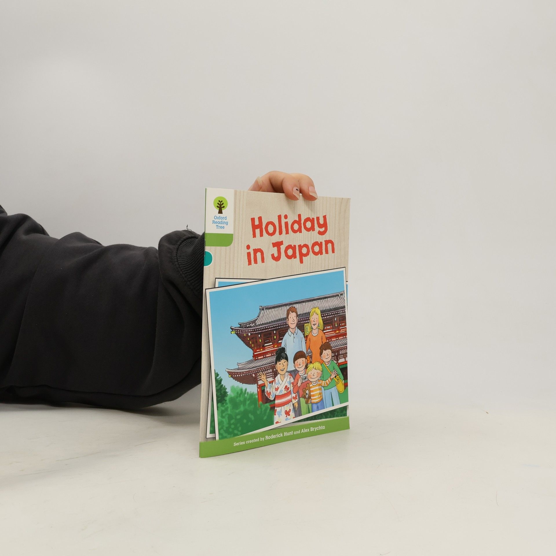 Roderick Hunt Oxford Reading Tree Biff, Chip and Kipper Stories Decode and Develop: Level 7: Holiday in Japan