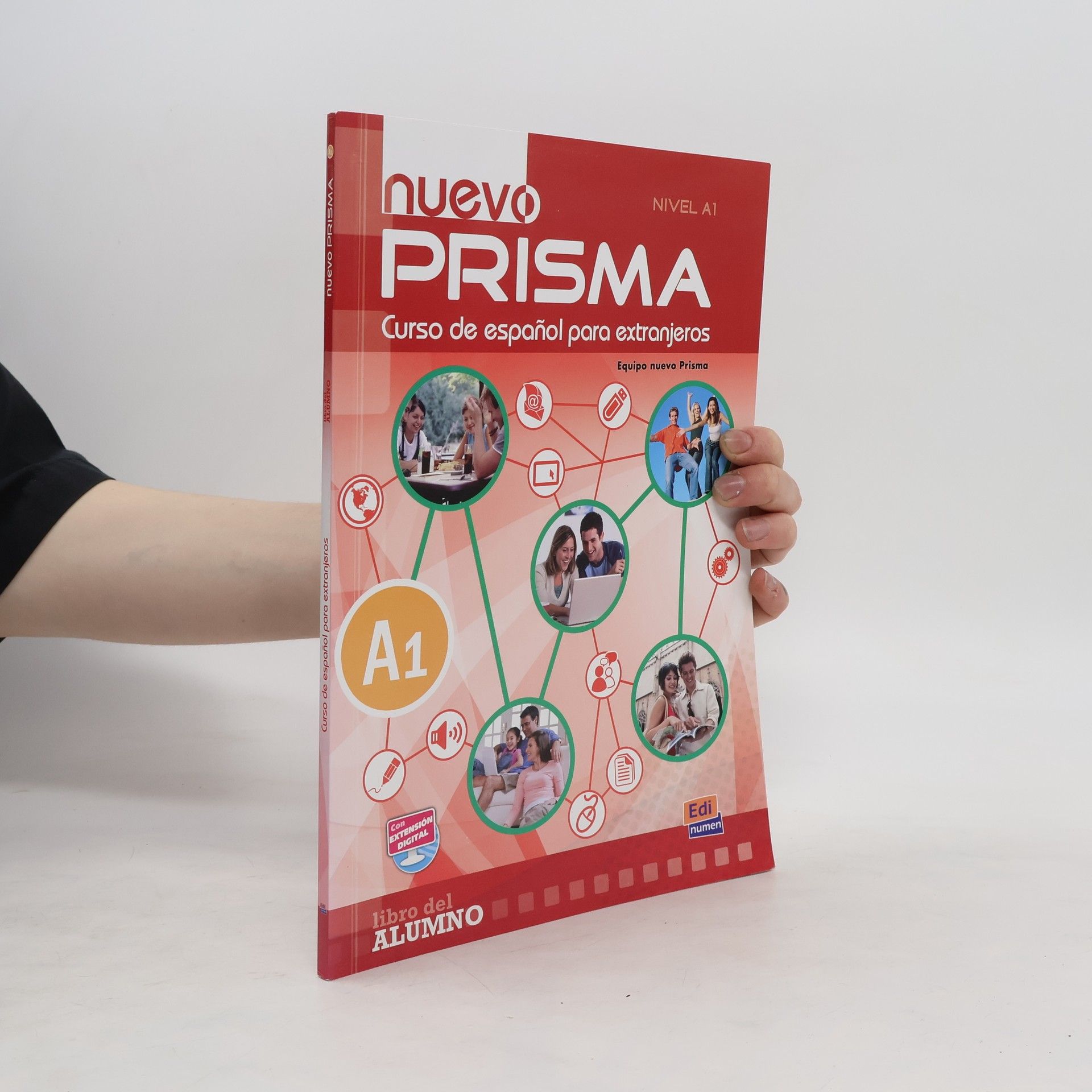 Paula Cerdeira Nuevo Prisma. Curso de español para extranjeros. Libro del alumno. Nivel, A1