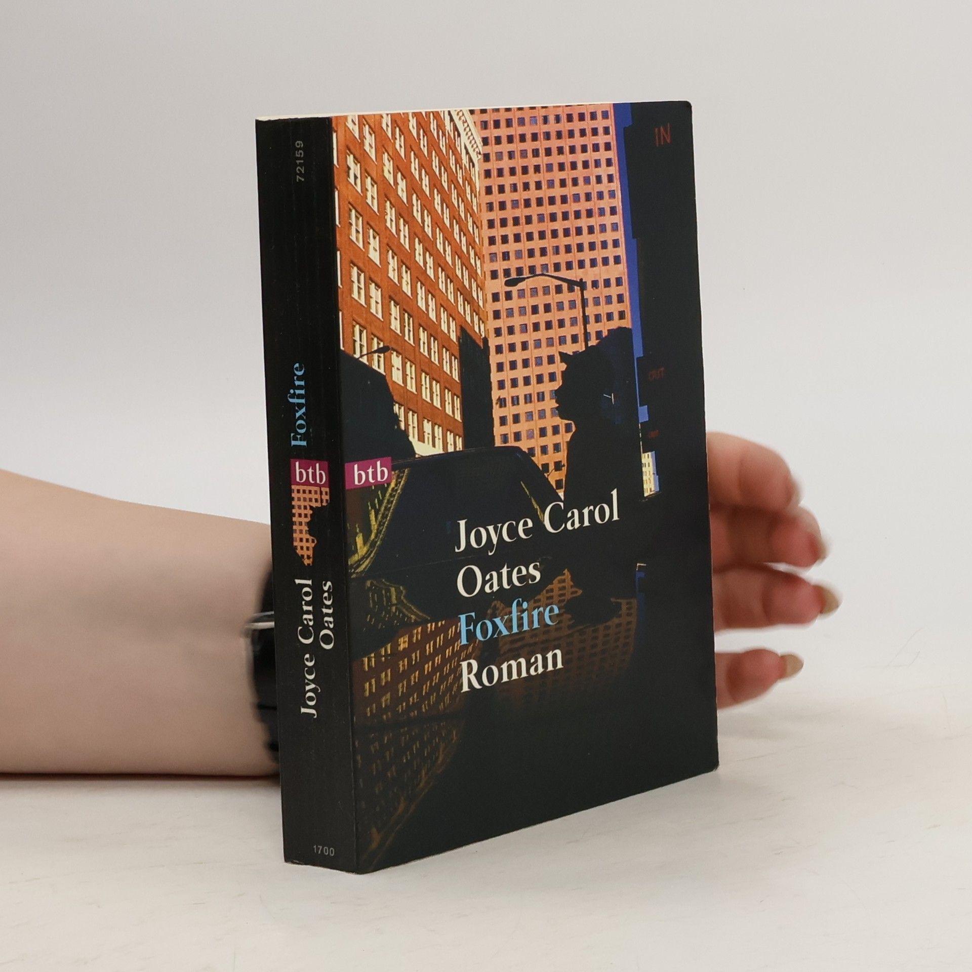 Joyce Carol Oates Foxfire