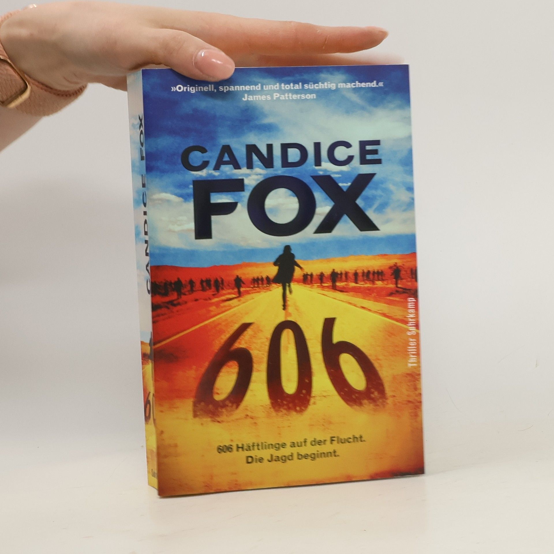 Candice Fox 606
