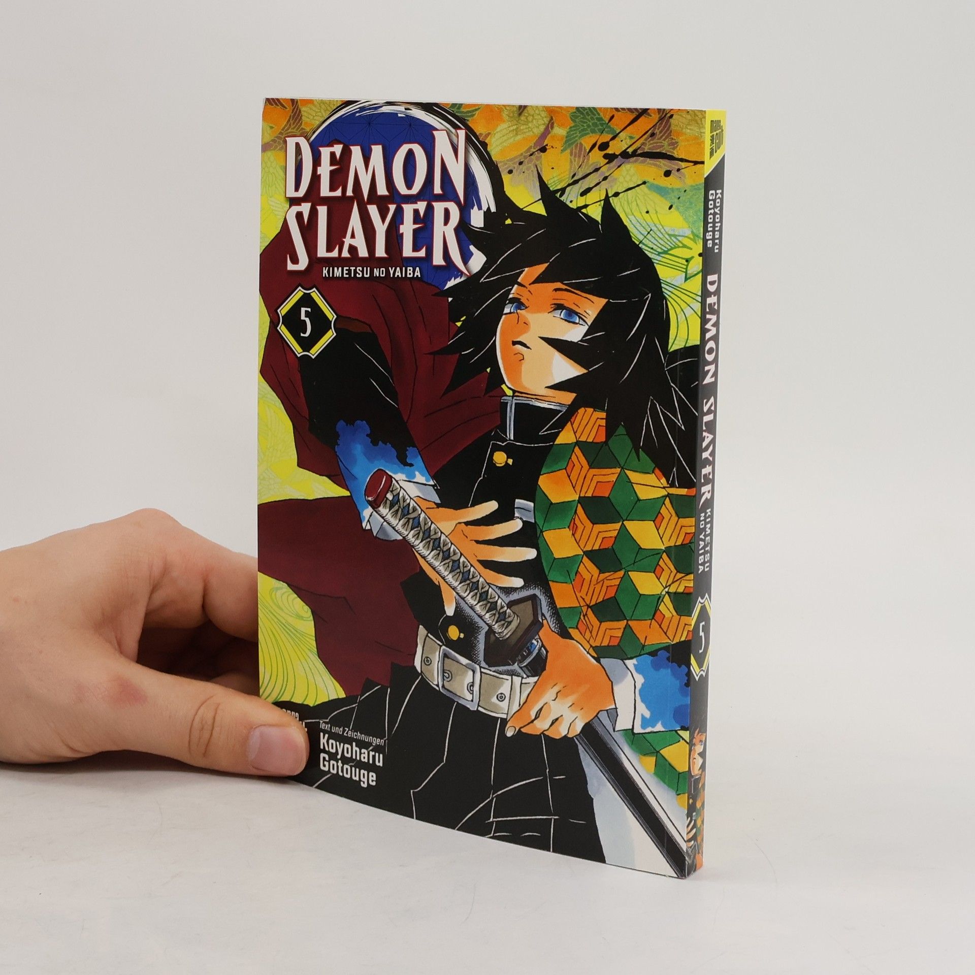Koyoharu Gotoge Demon Slayer 5