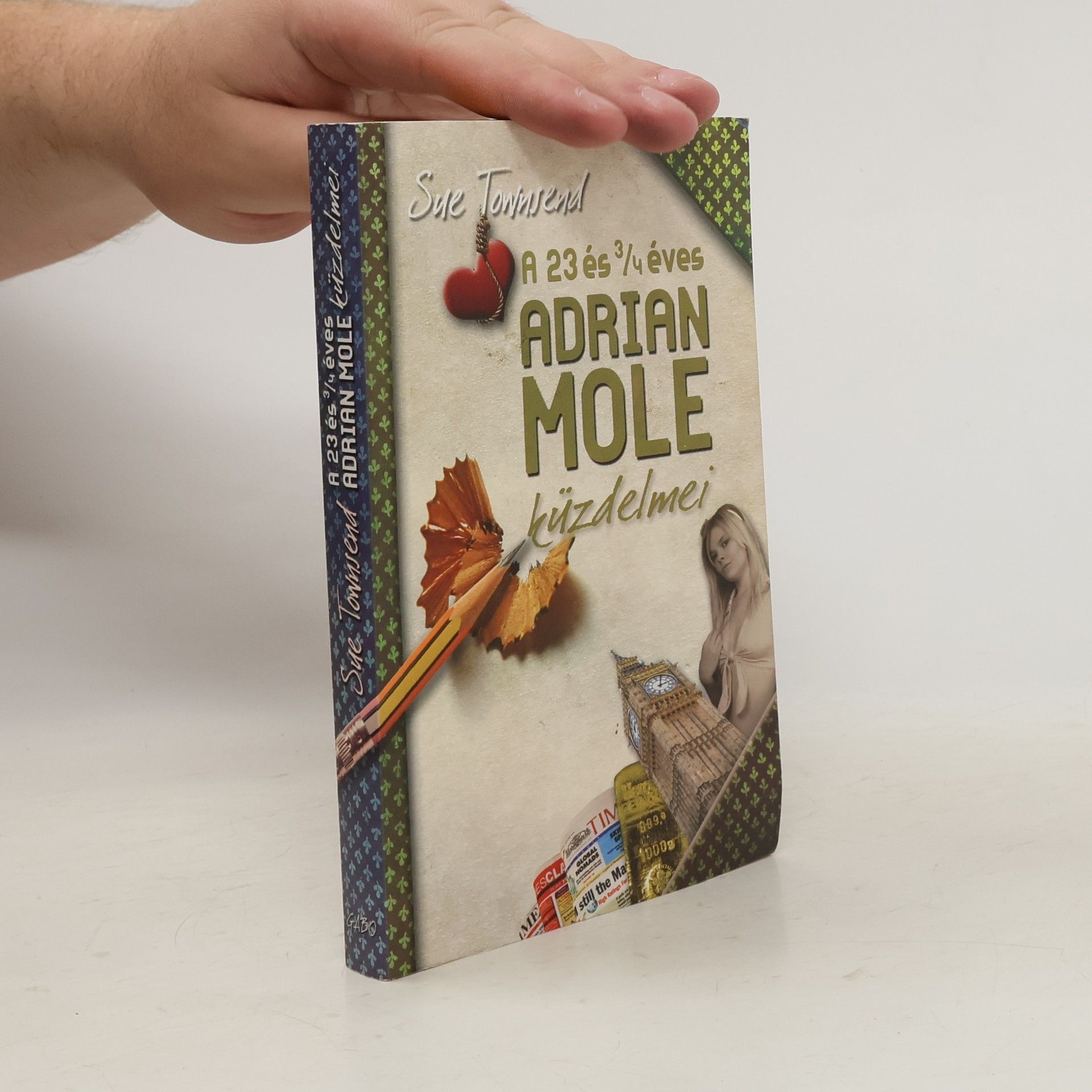 Sue Townsend A 23 és 3/4 éves Adrian Mole küzdelmei