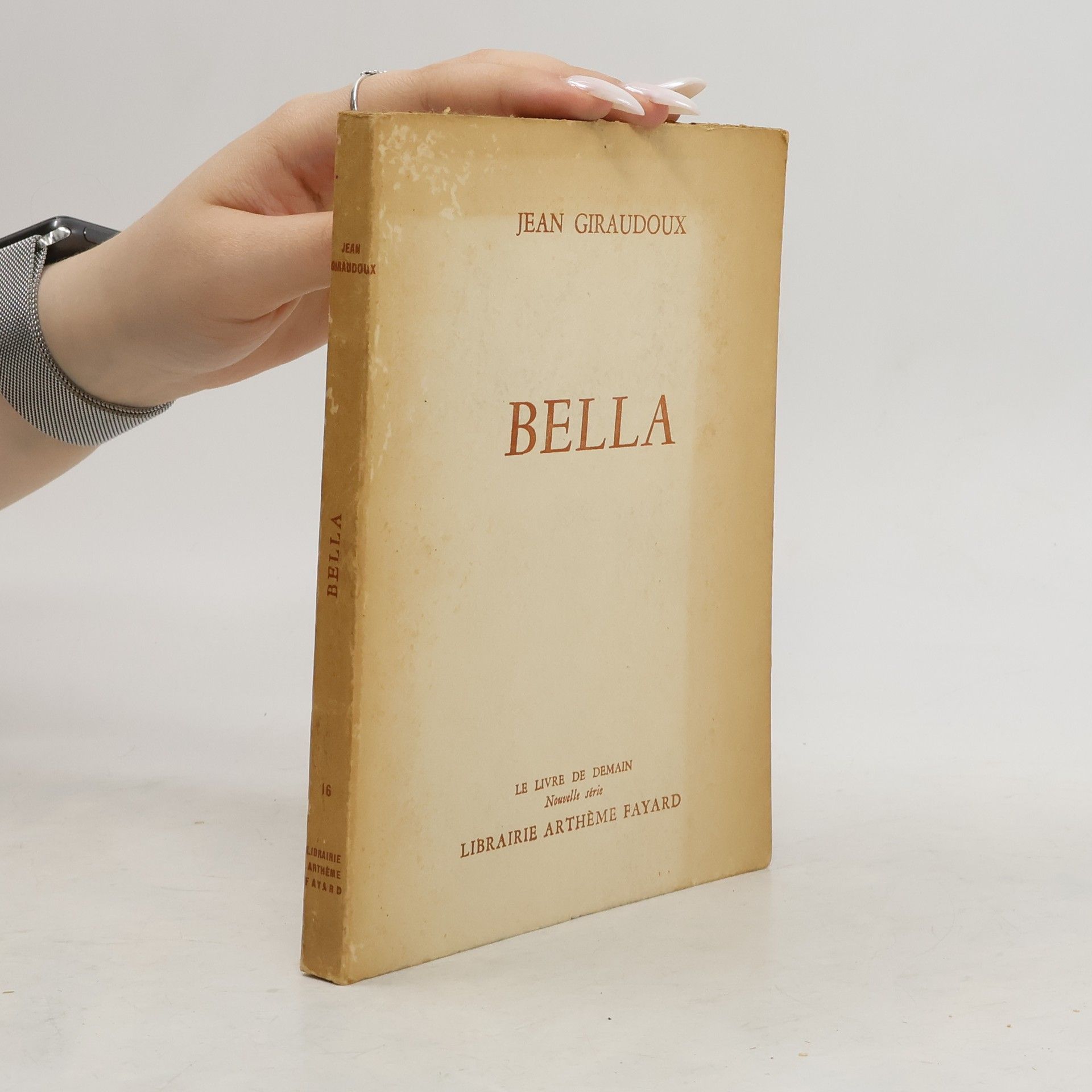 Jean Giraudoux Bella